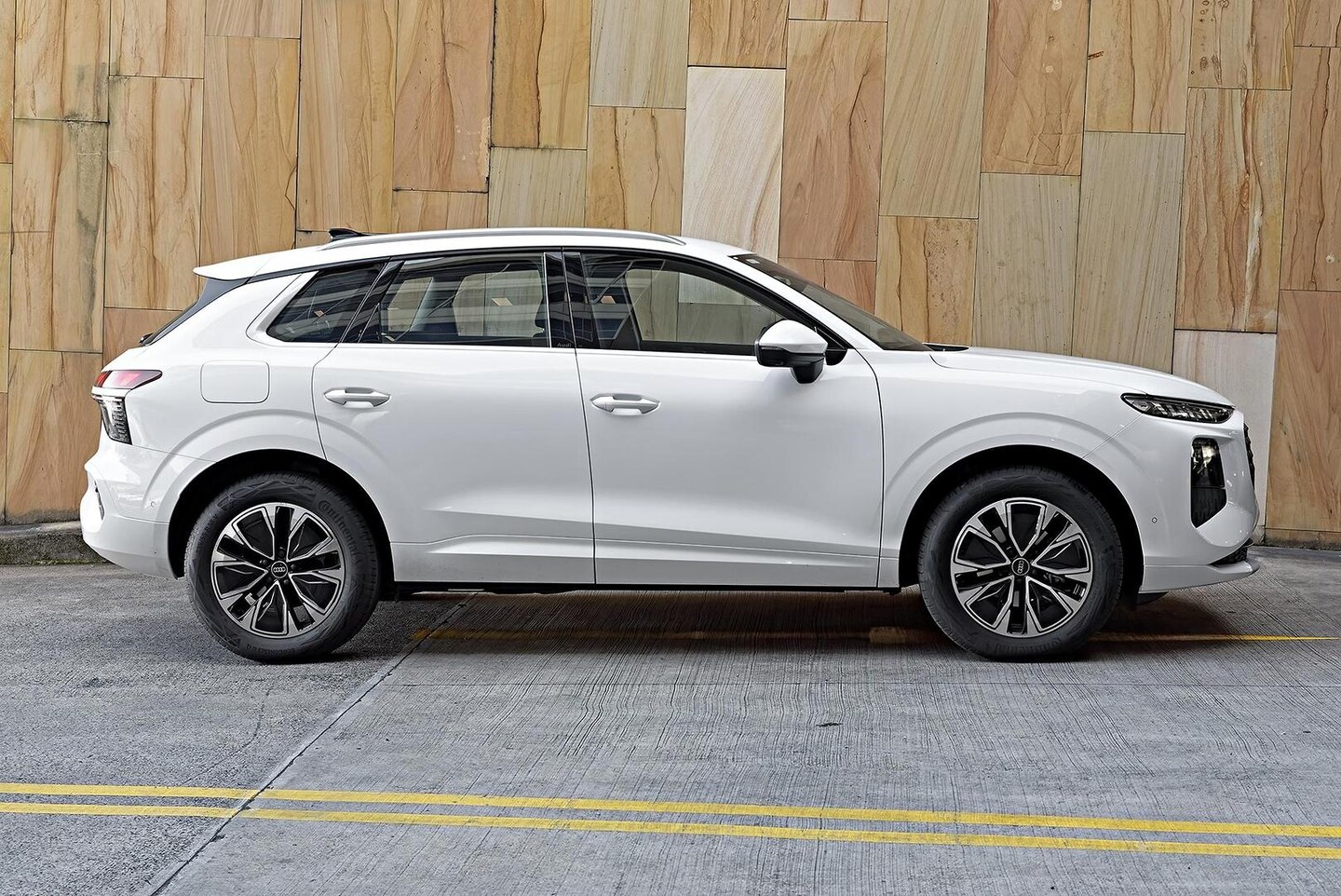 Image about Audi Q3 SUV TFSI 110 kW