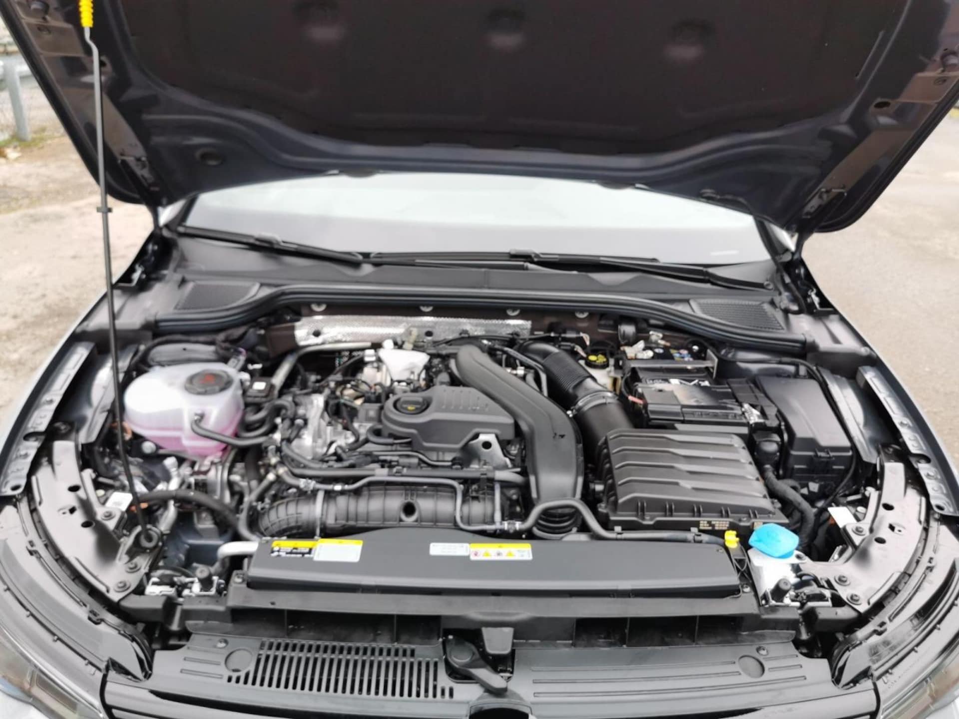 Volkswagen Golf Variant R-Line