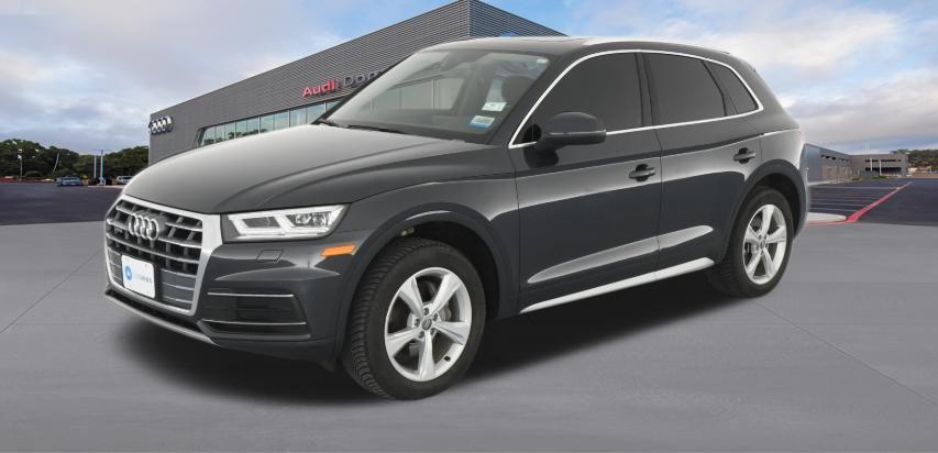 2020 Audi Q5 45 quattro S tronic Premium's photo