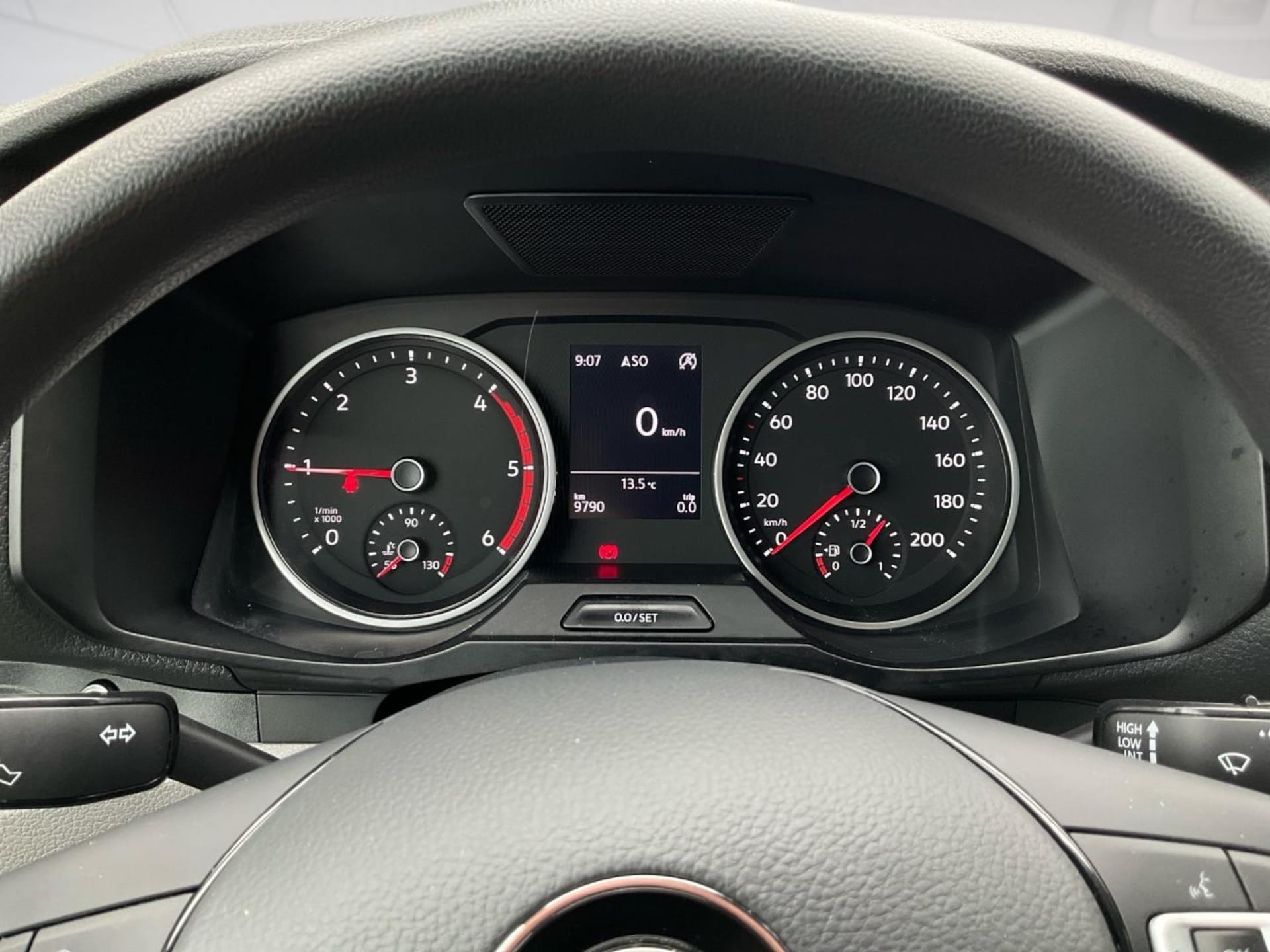 Volkswagen Crafter Kasten mittlerer Radstand