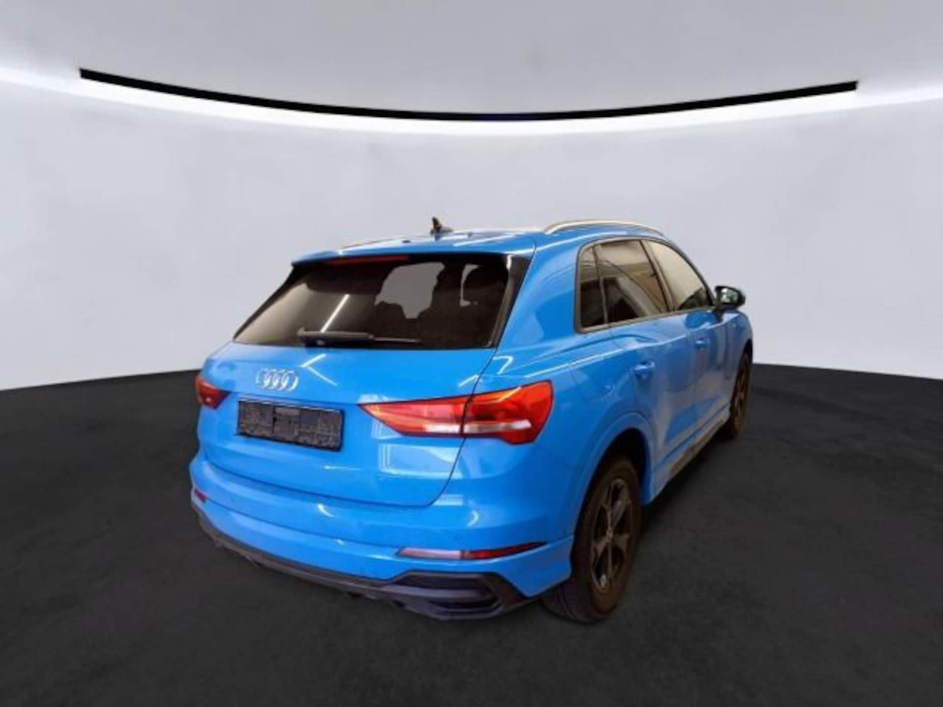 Audi Q3 SUV S line