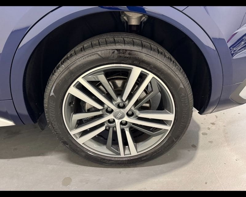 Immagine di Audi Q5 Sportback S line plus 40 TDI quattro 150 kW (204 CV) S tronic - Vista: for more details contact your dealer