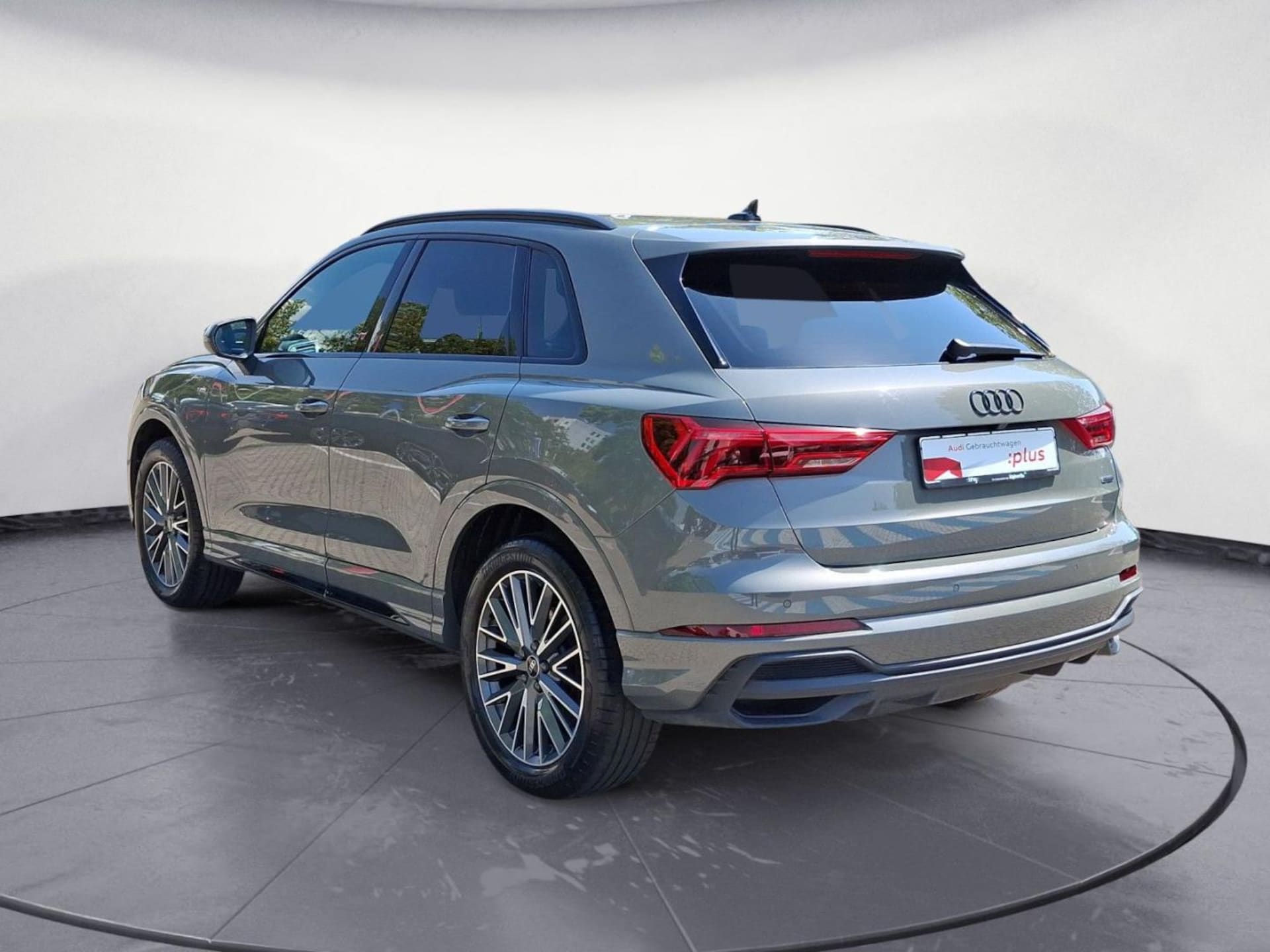 Audi Q3 SUV S line