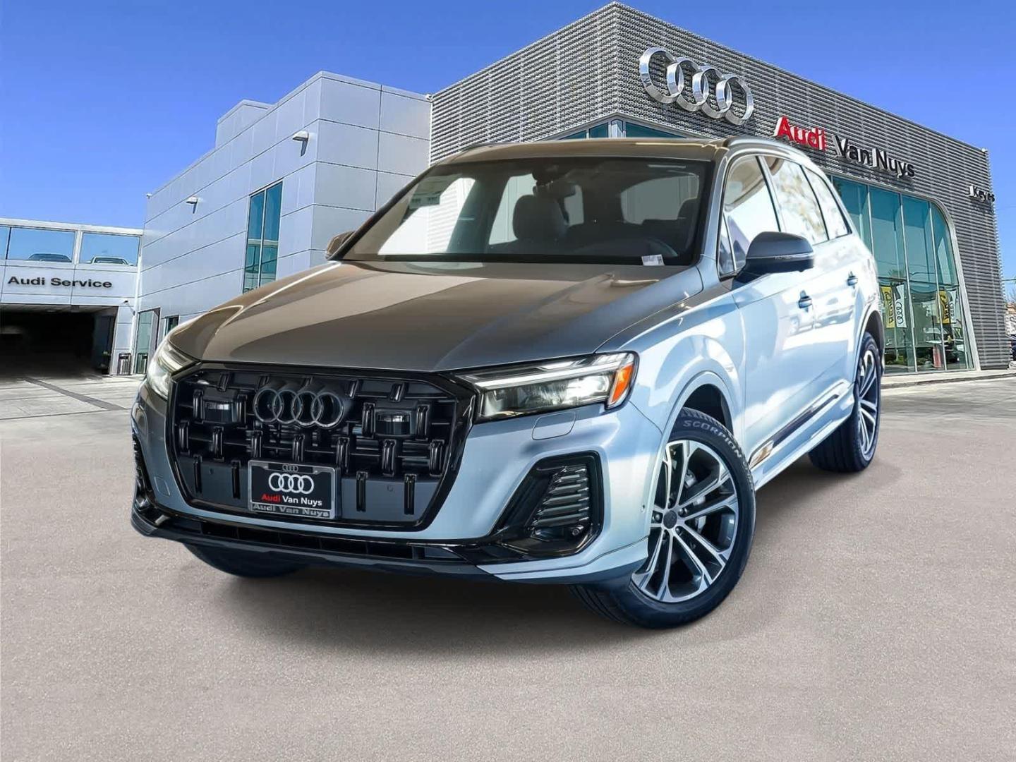 2026 Audi Q7 45 Premium Plus quattro Tiptronic's photo