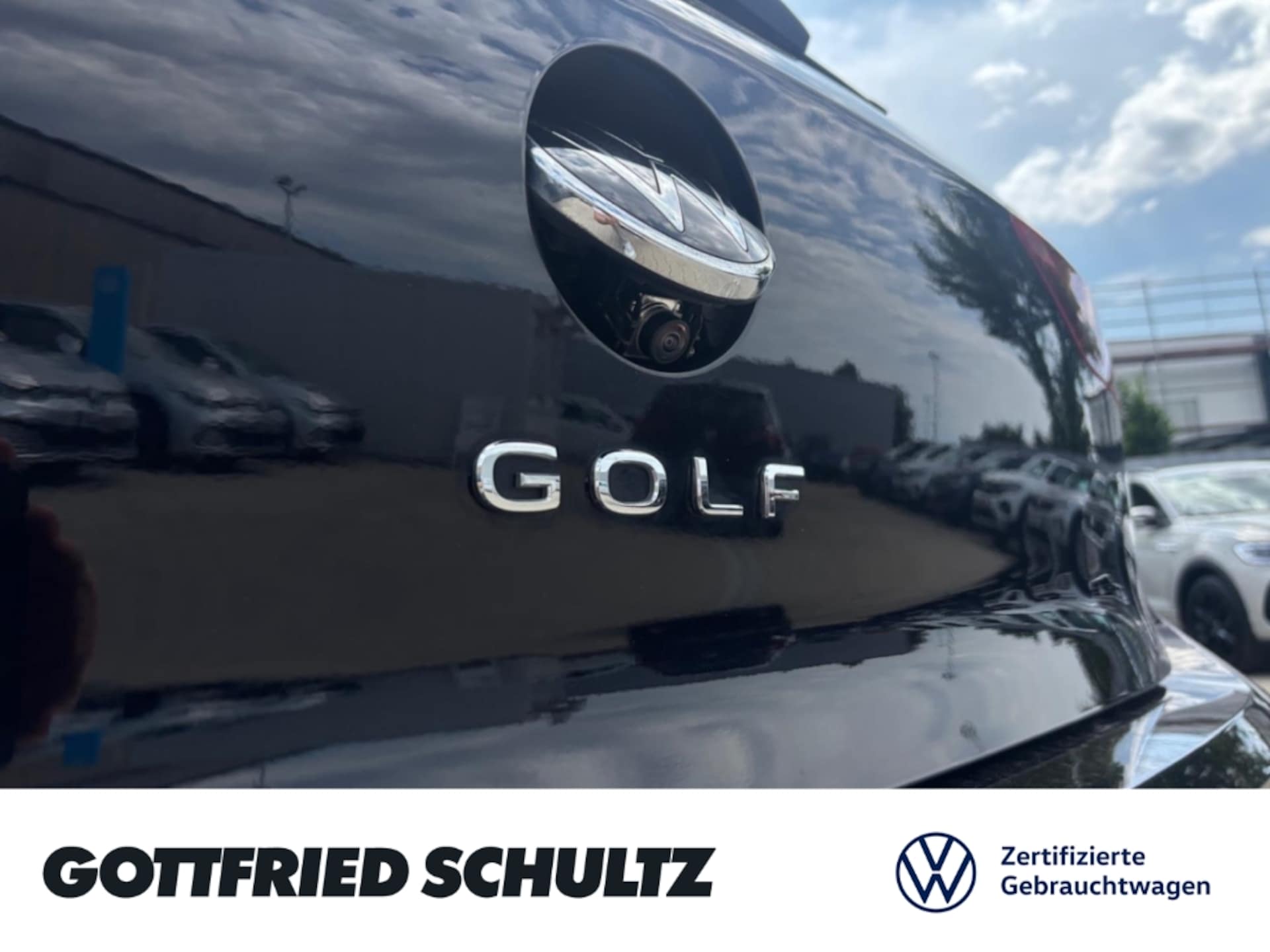 Volkswagen Golf Life