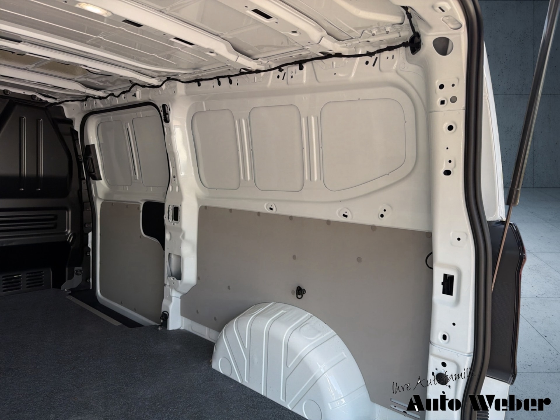 Volkswagen Transporter Kasten langer Radstand