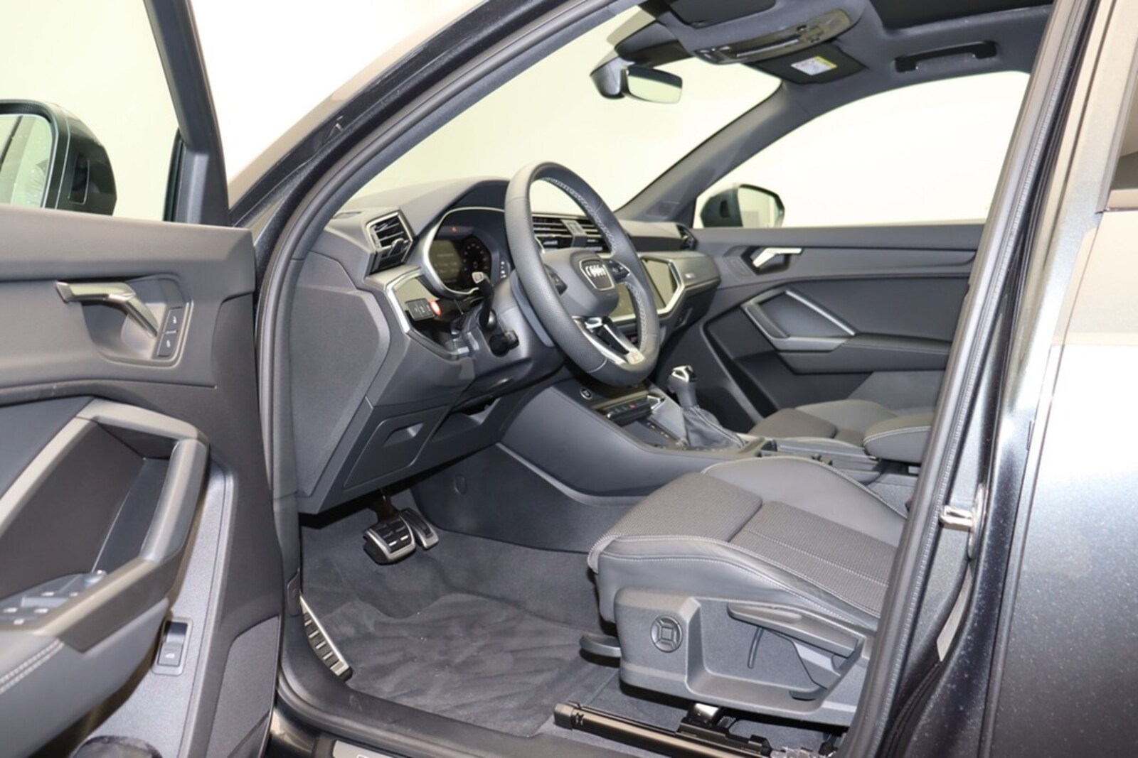 Audi Q3 – Bild 8