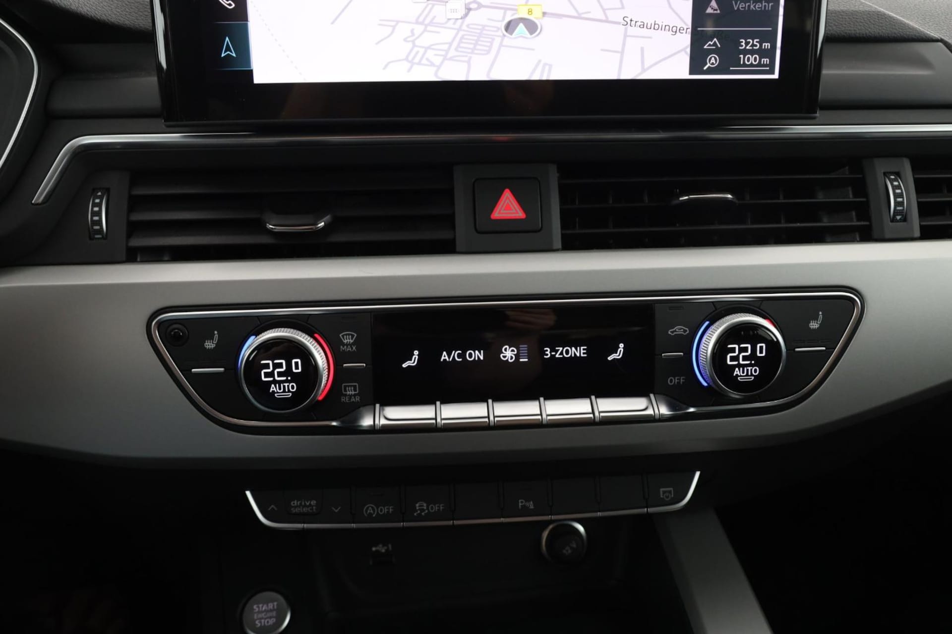 Audi A4 Avant S line