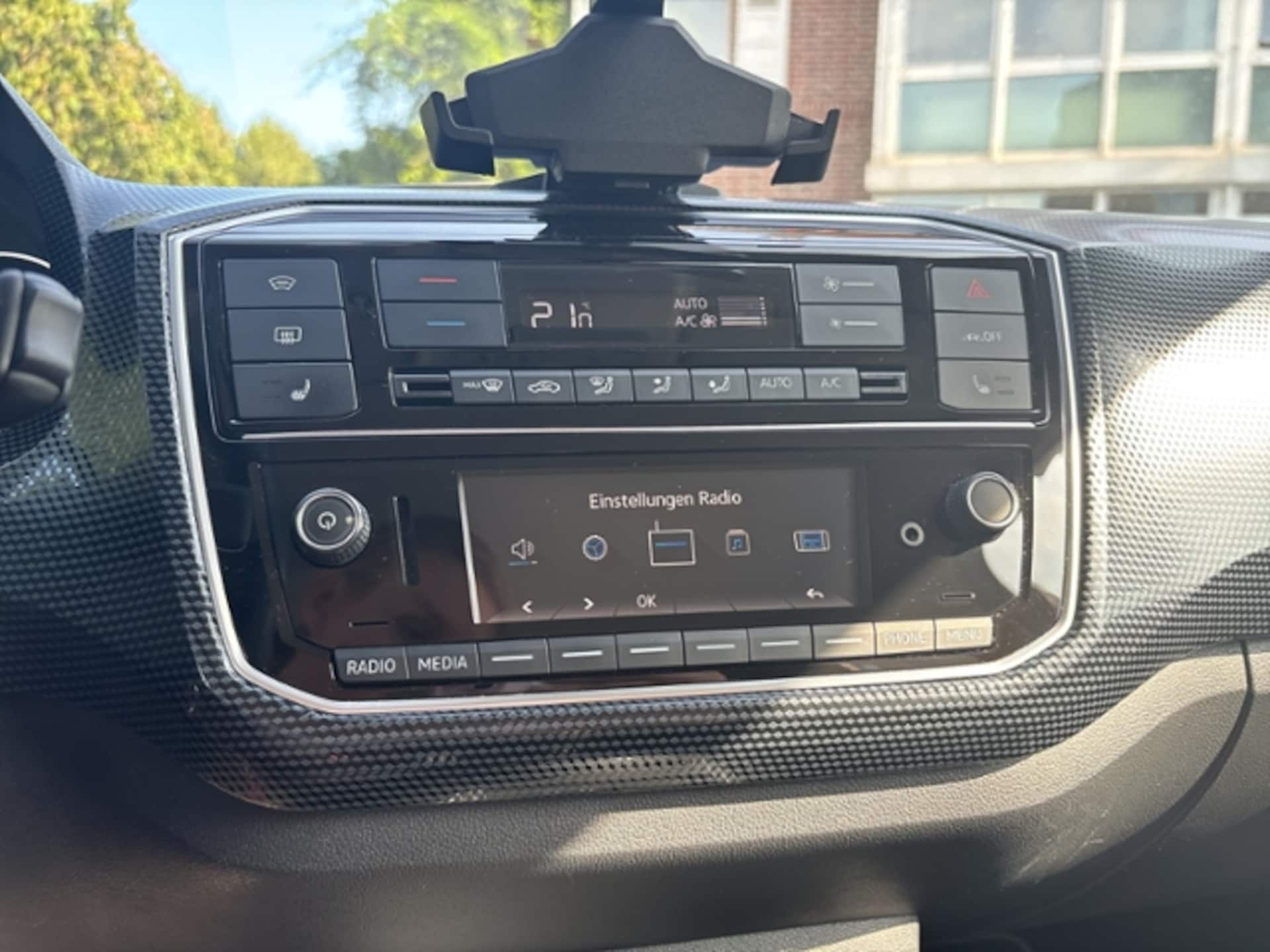 Volkswagen e-up!