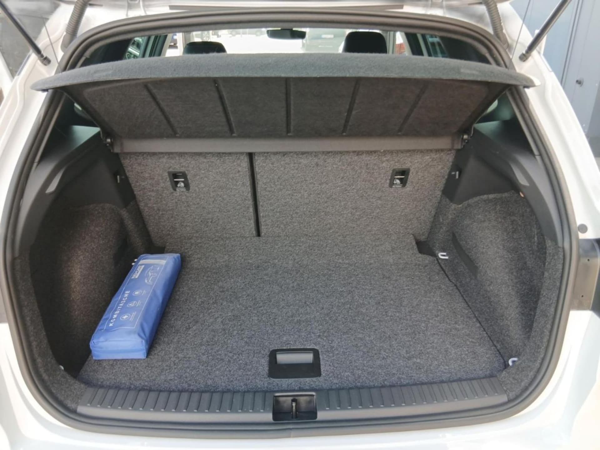 SEAT Arona FR