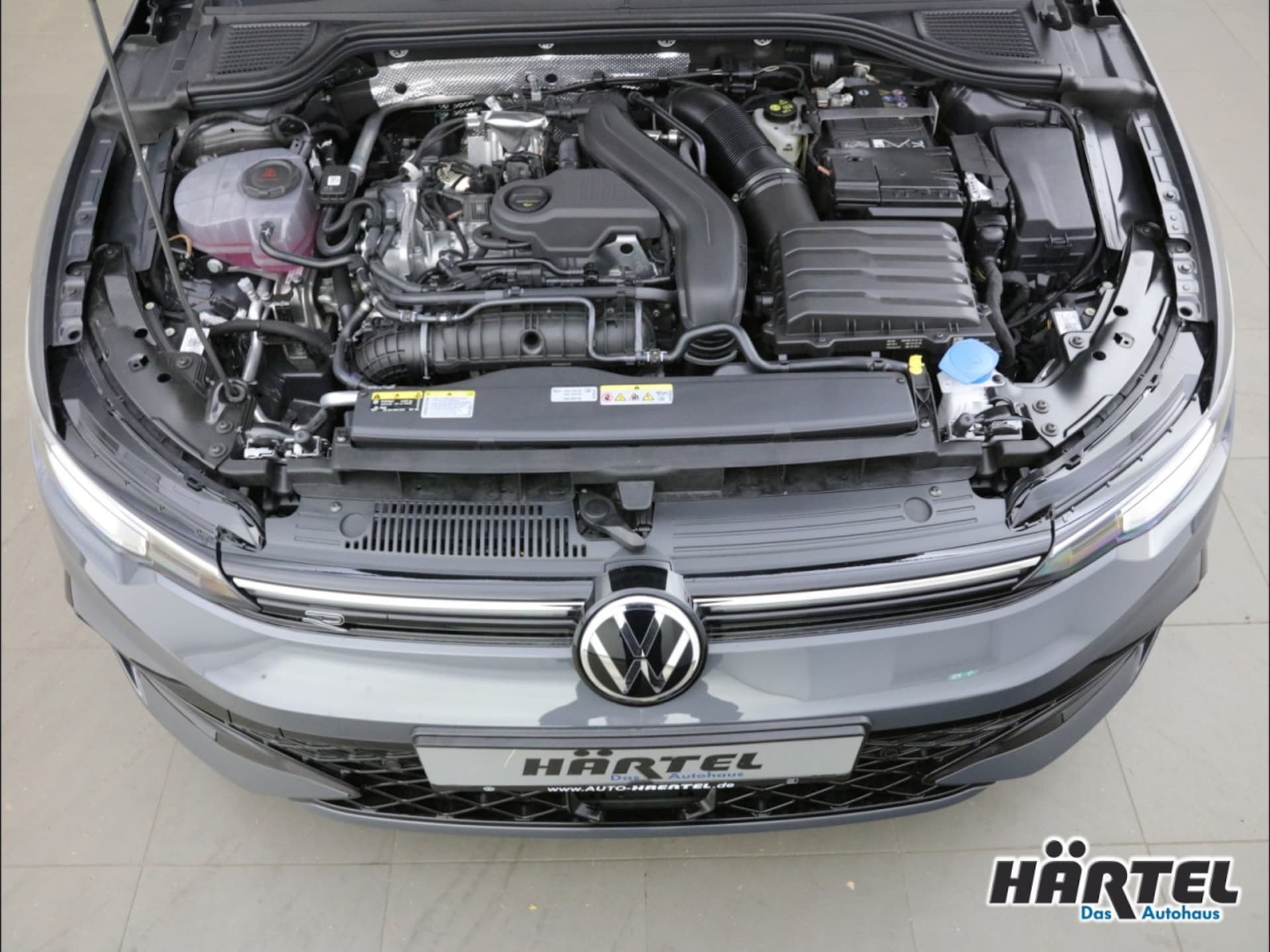 Volkswagen Golf R-Line