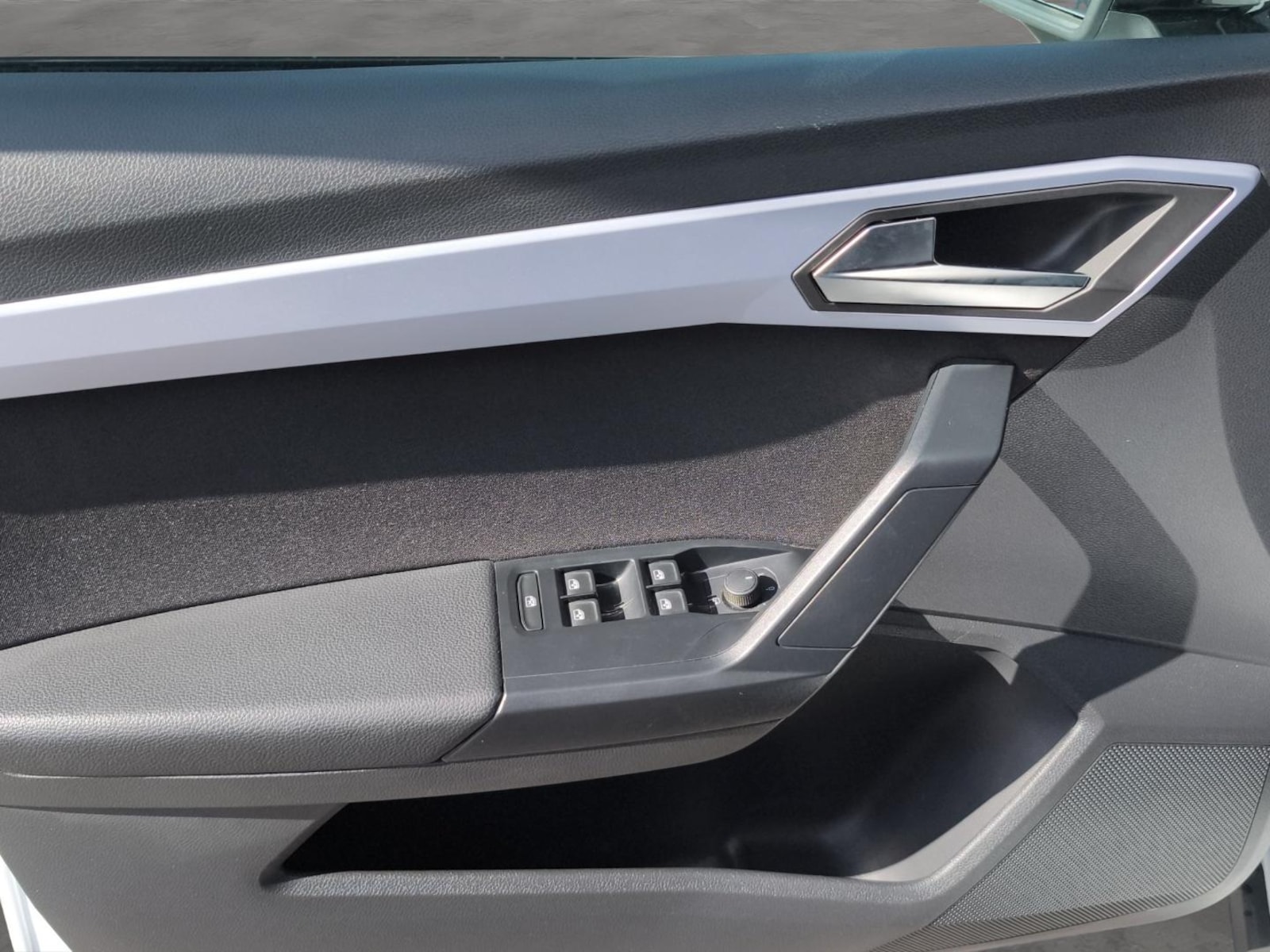 SEAT Arona – Bild 13