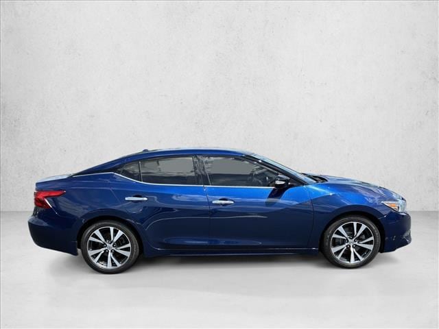 2017 Nissan Maxima