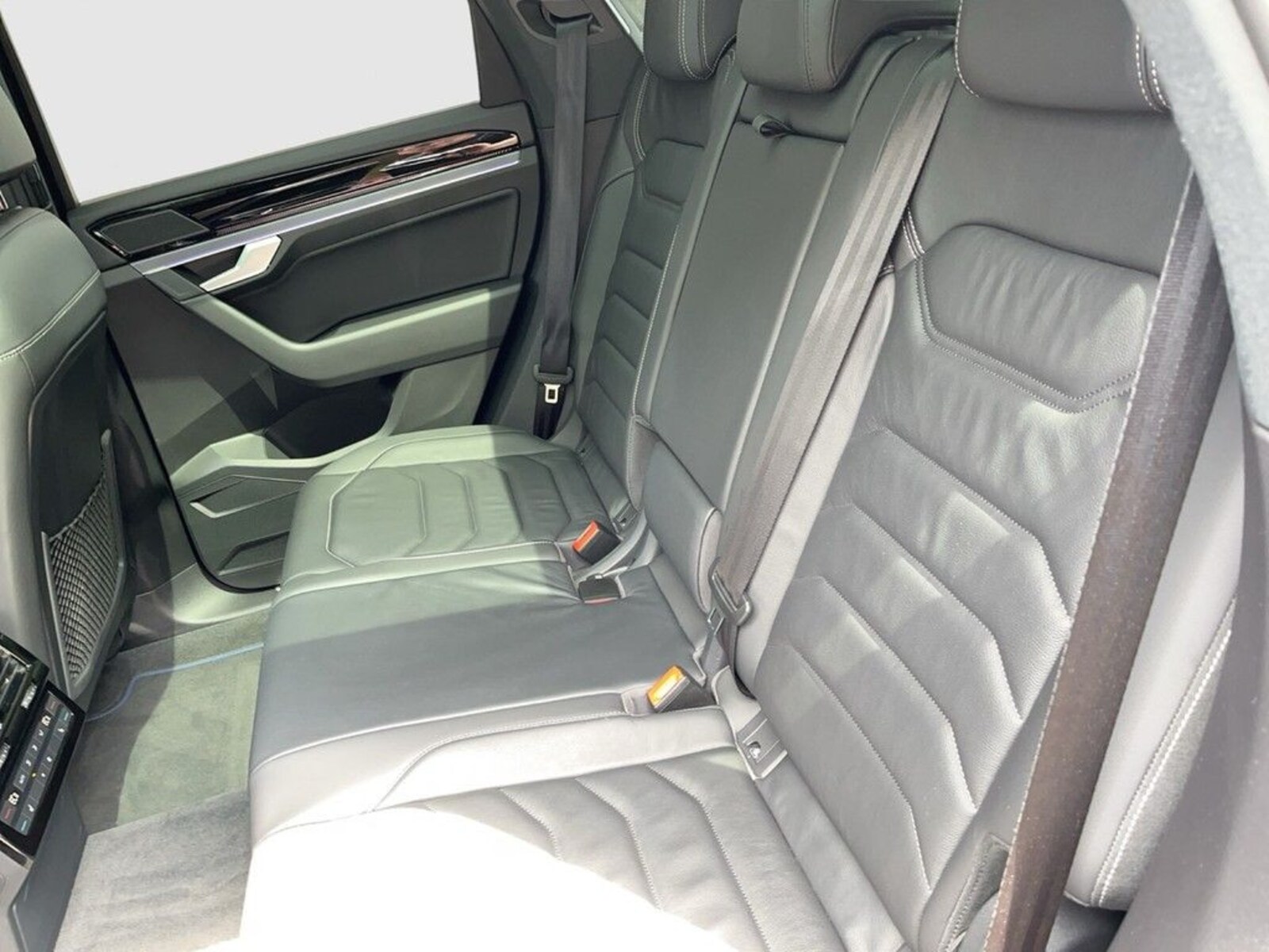 Volkswagen Touareg – Bild 10