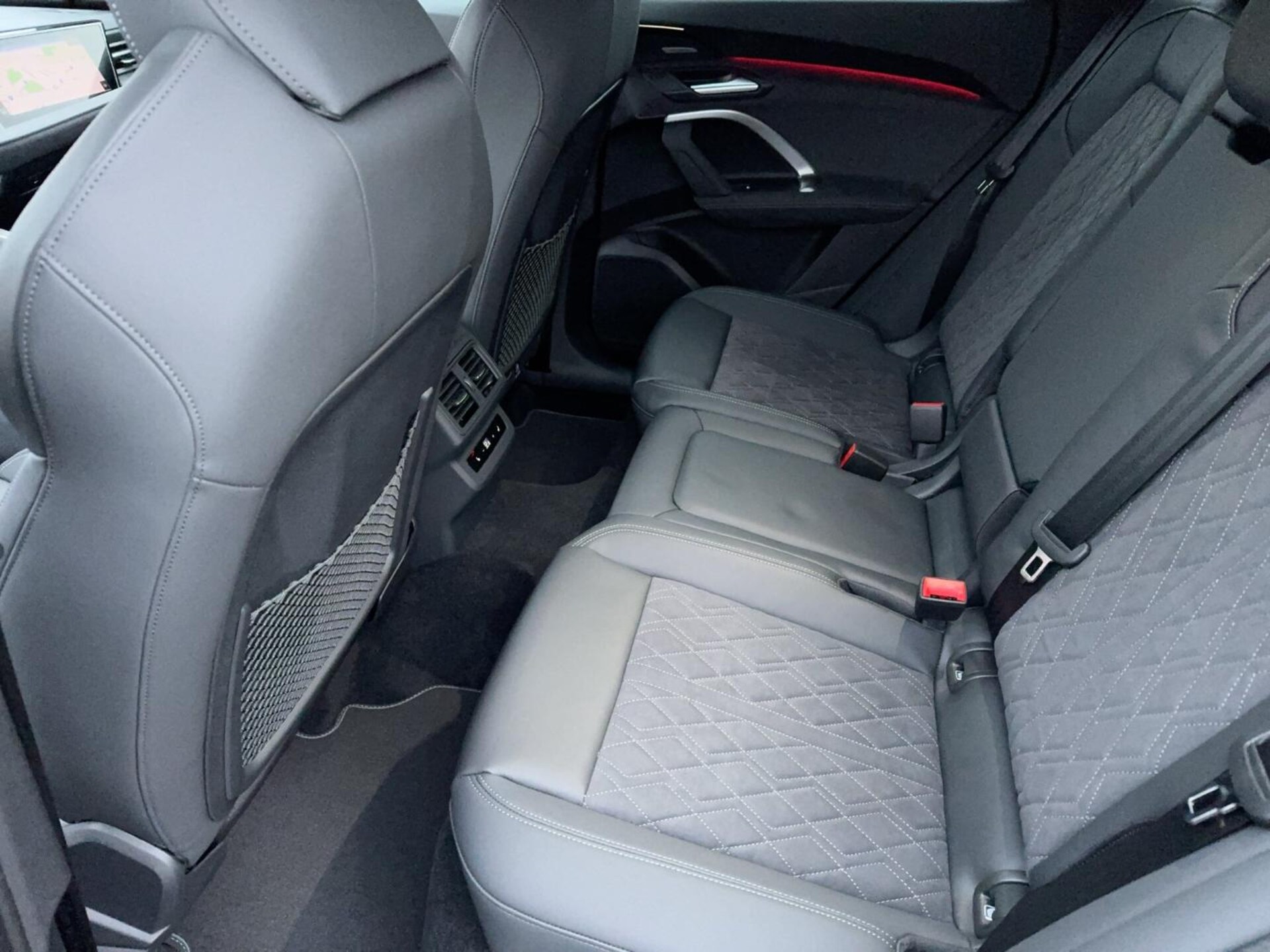 Audi Q5 Sportback edition one