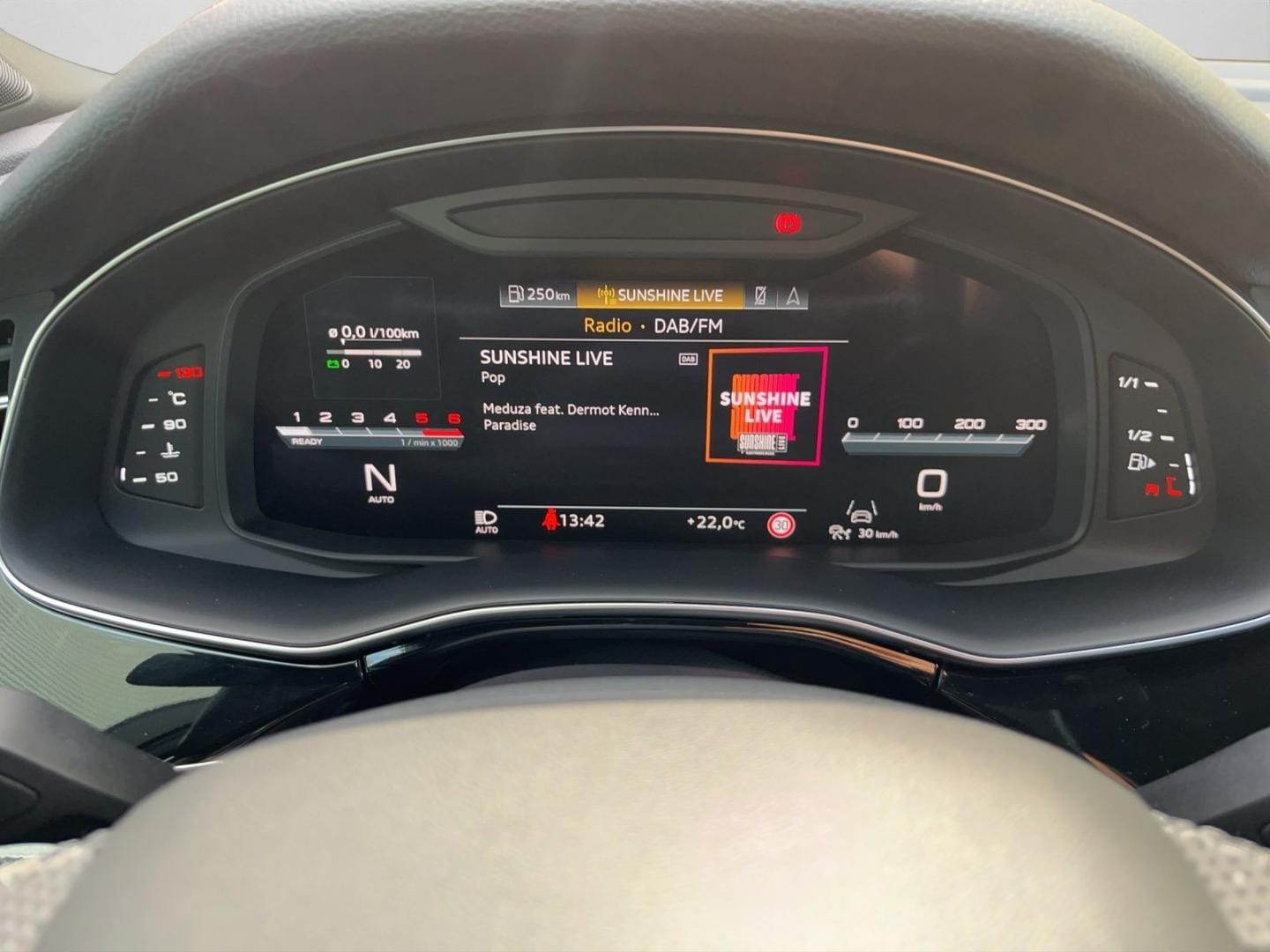 Bild über Audi Q7 competition plus 50 TDI quattro tiptronic - für weitere Informationen kontaktieren Sie den Audi Partner