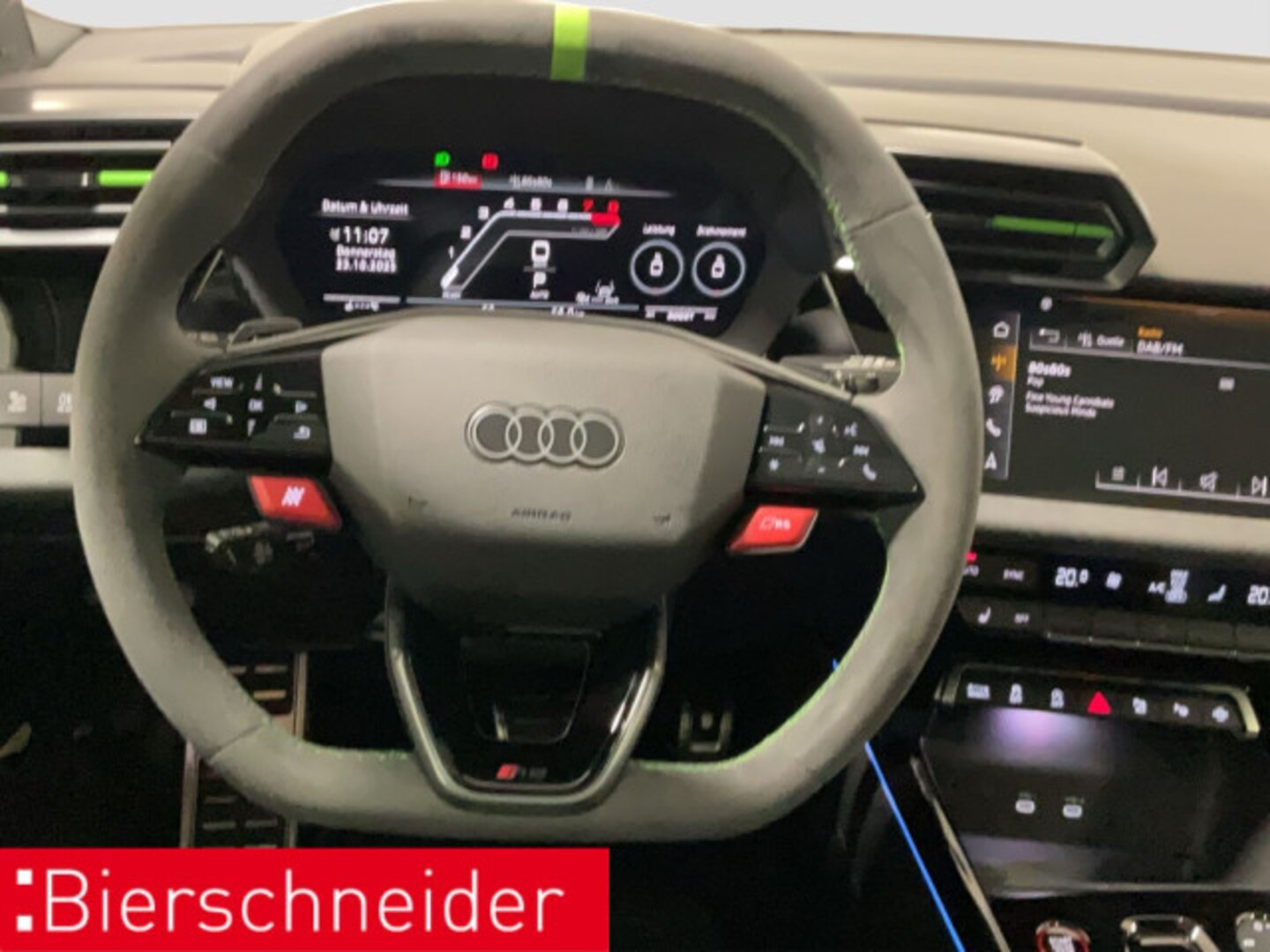 Bild über Audi RS 3 Sportback TFSI quattro 294 kW S tronic - für weitere Informationen kontaktieren Sie den Audi Partner
