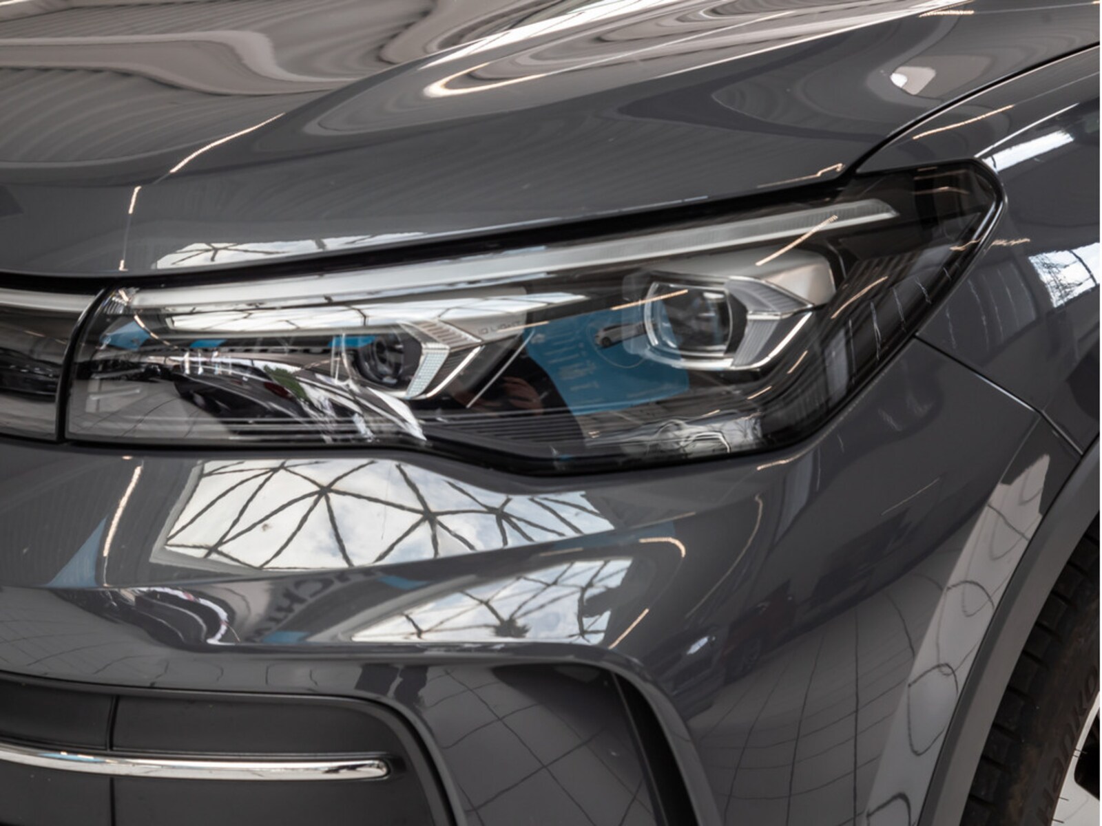 Volkswagen Tiguan – Bild 17