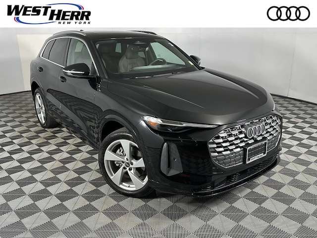 Photo of 2025 Audi Q5