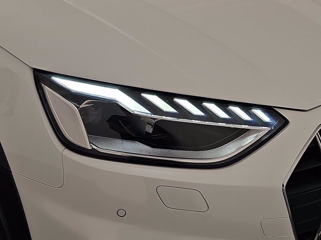 Immagine di Audi A4 allroad quattro Business Evolution 45 TFSI 180 kW (245 PS) S tronic - Vista: for more details contact your dealer