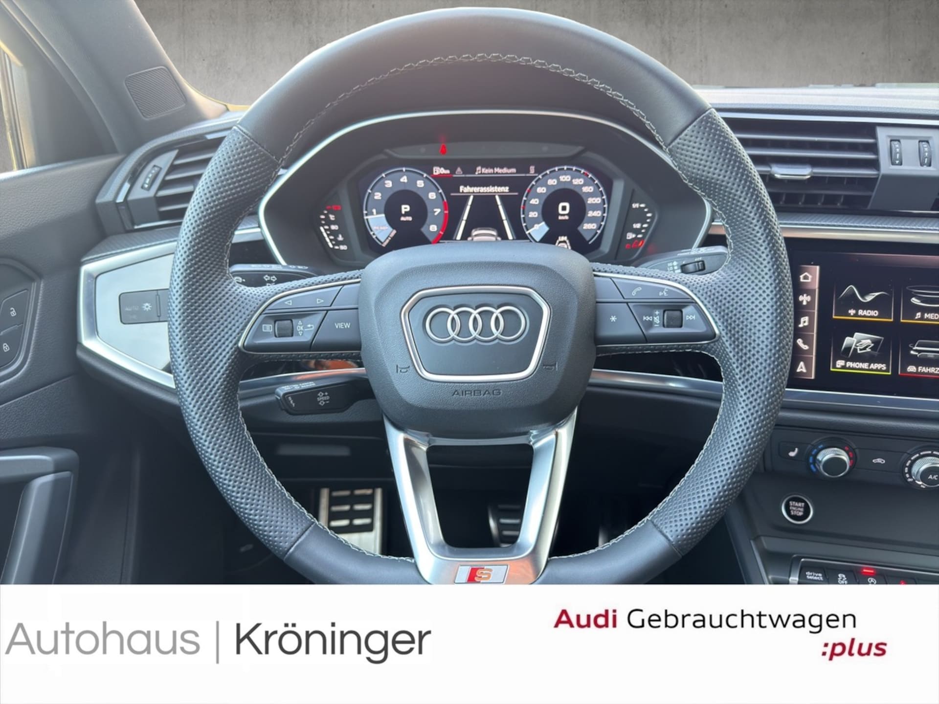 Audi Q3 Sportback S line