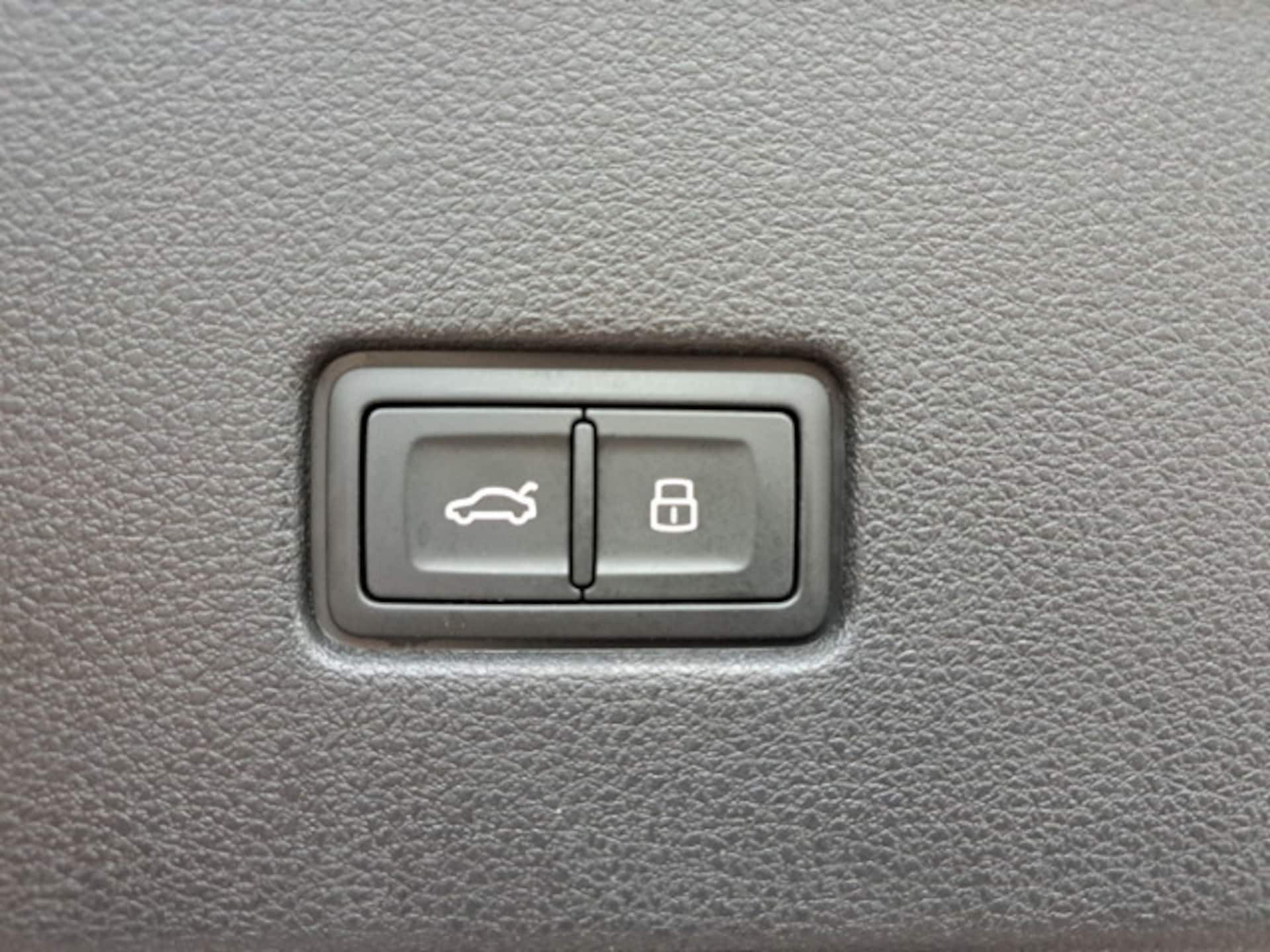 Audi SQ8 SUV