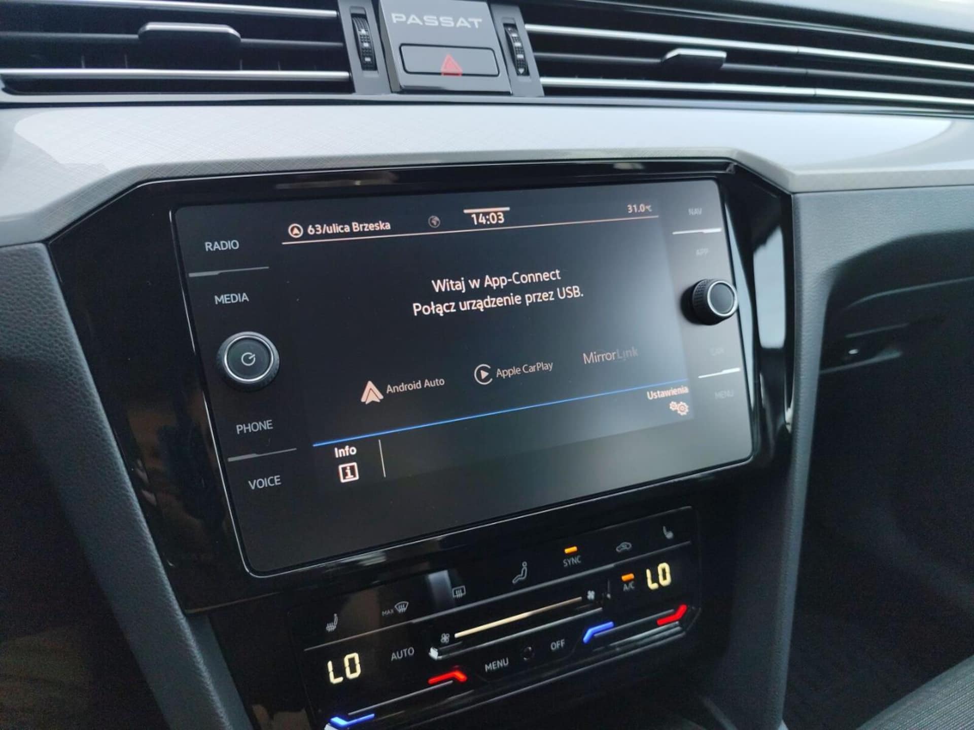 Volkswagen Passat Business