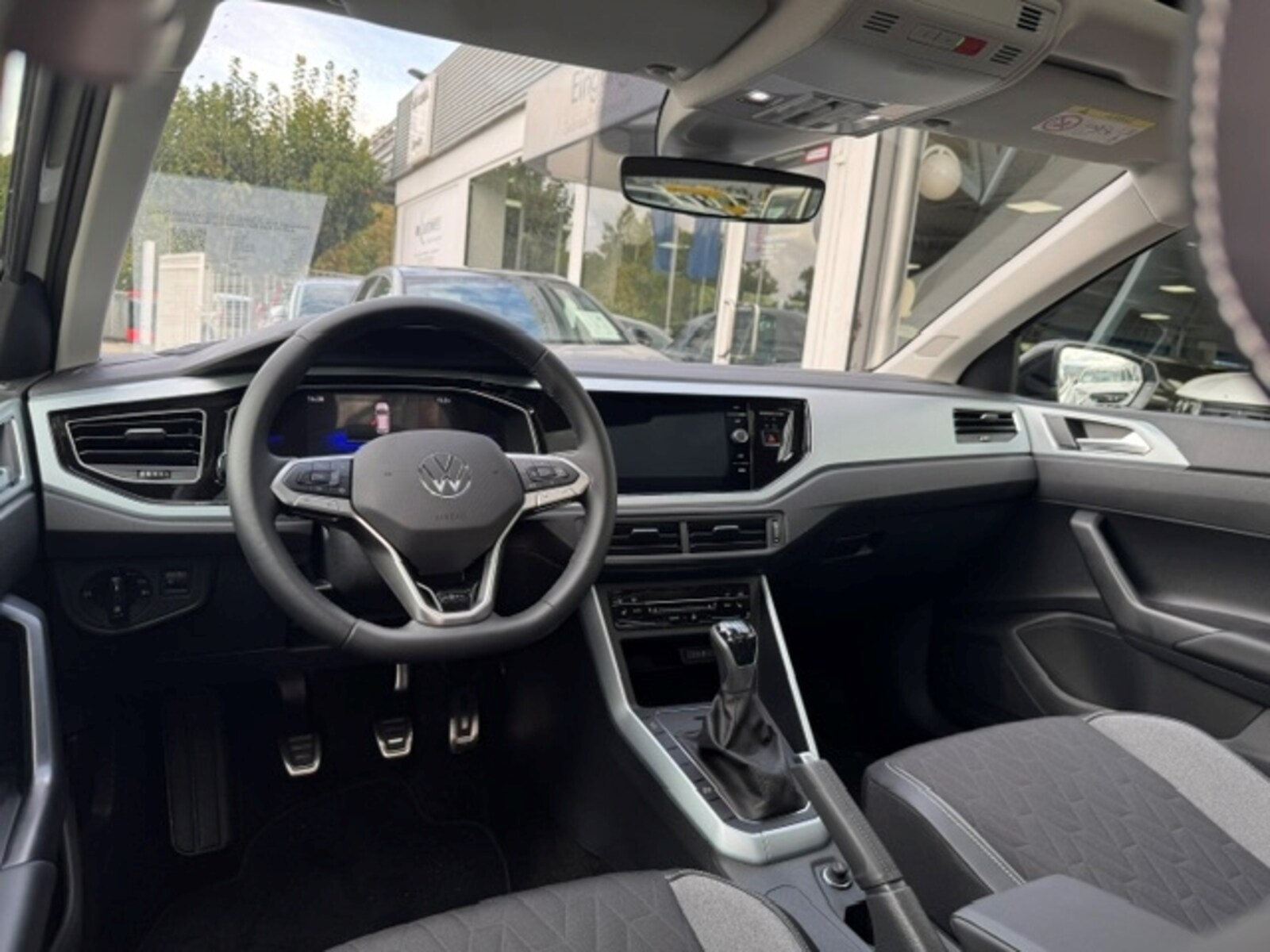Volkswagen Polo – Bild 11