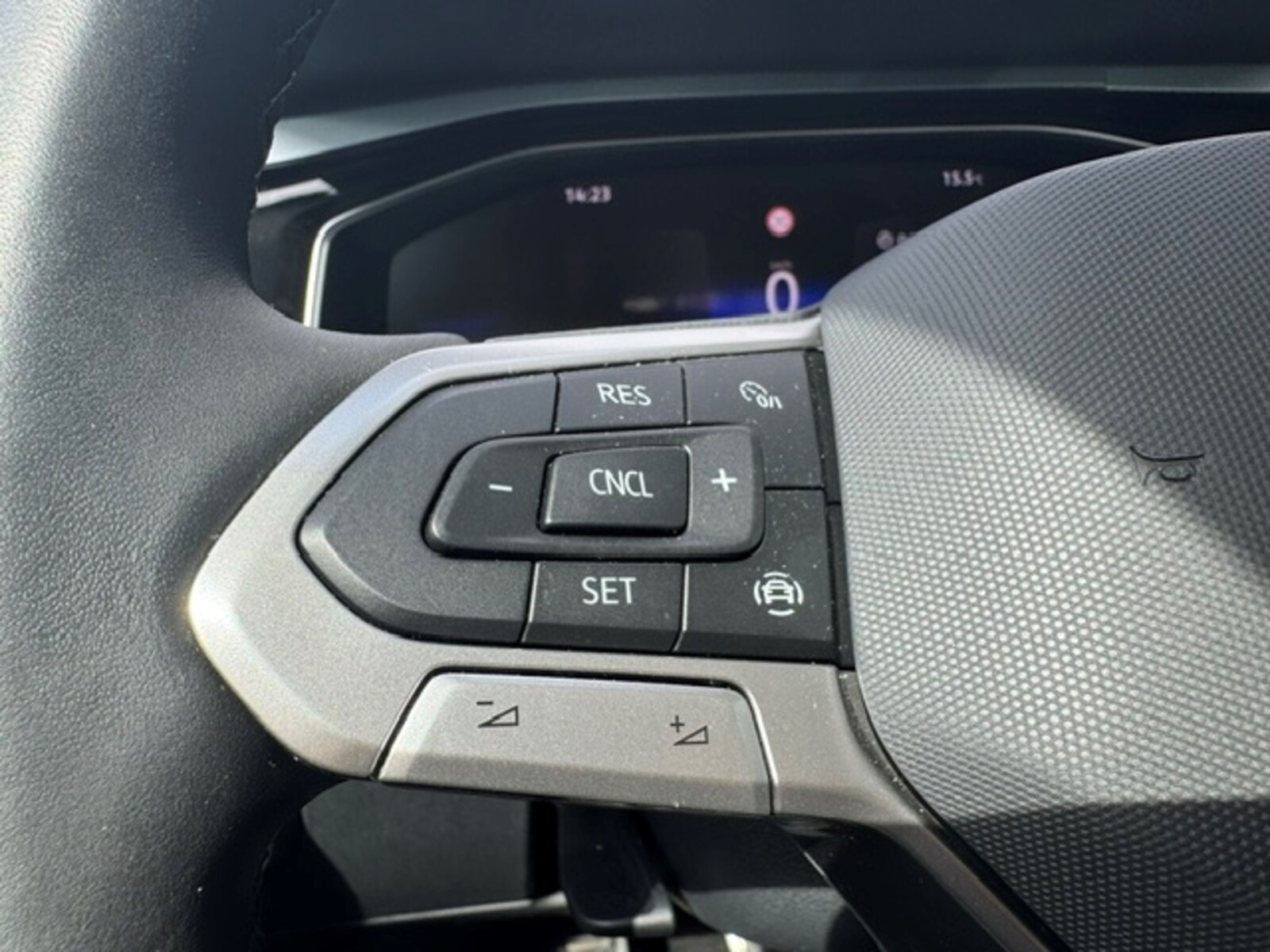 Volkswagen Polo – Bild 12
