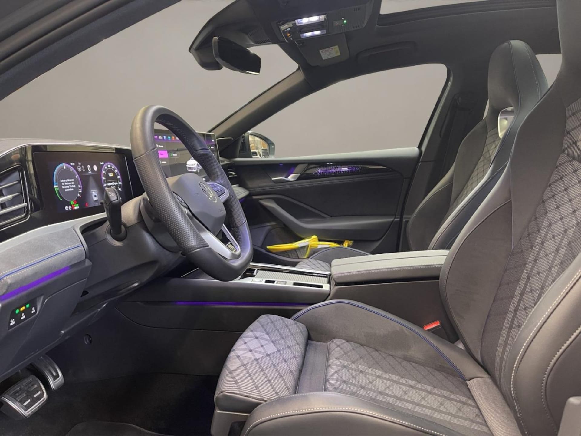 Volkswagen Passat R-Line