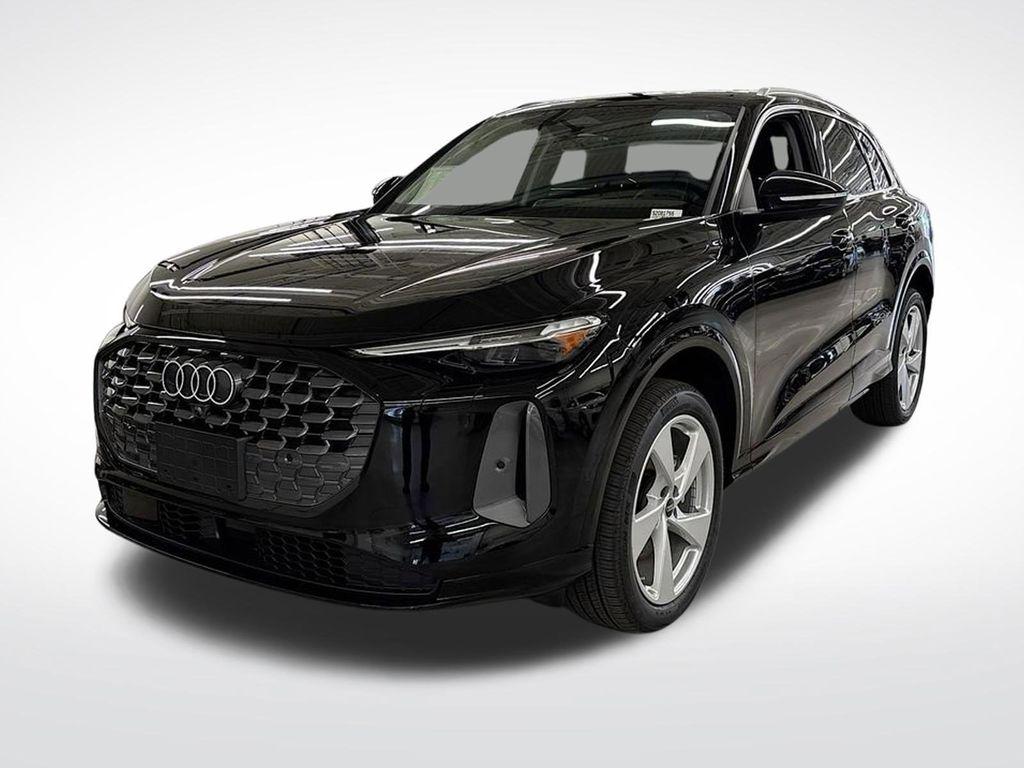 2025 Audi Q5 40 Premium Plus's photo
