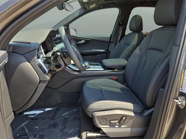 2026 Audi Q7 Premium Plus - Photo 14