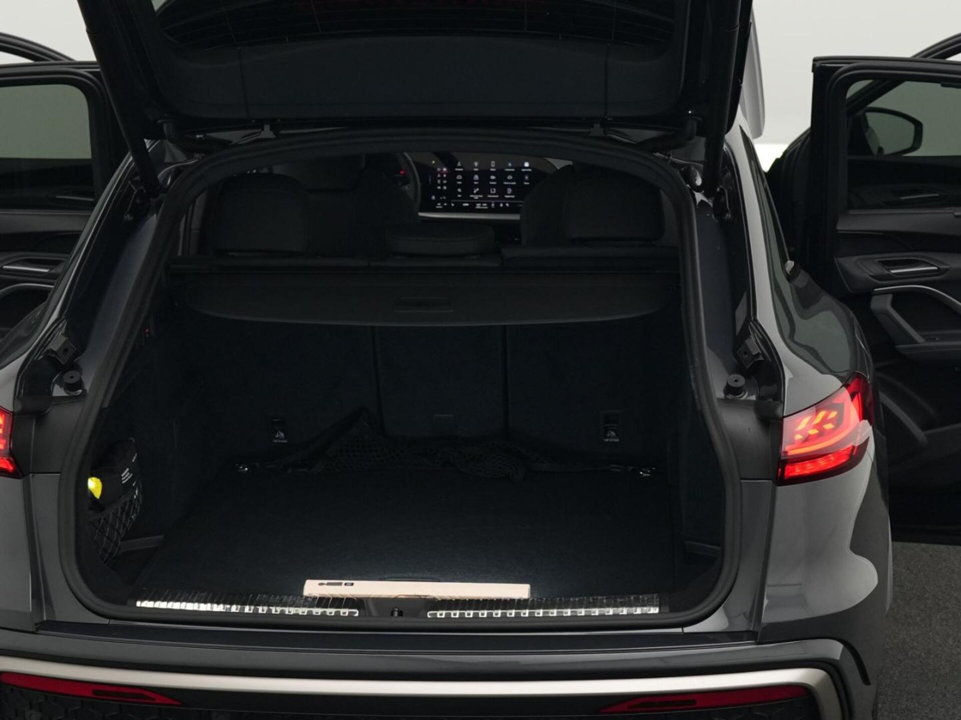 Audi Q5 Sportback edition one
