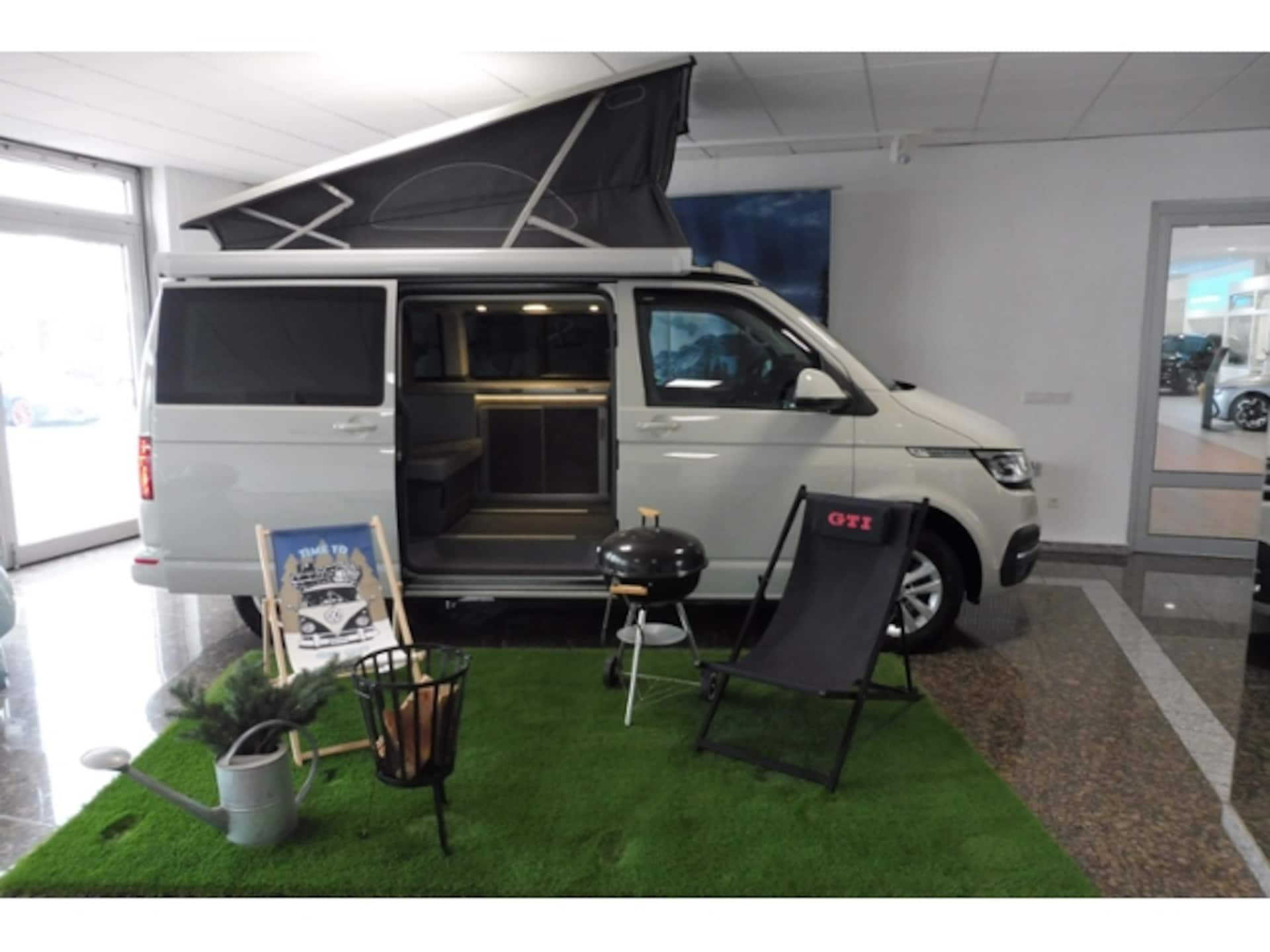 Volkswagen T6.1 California Ocean