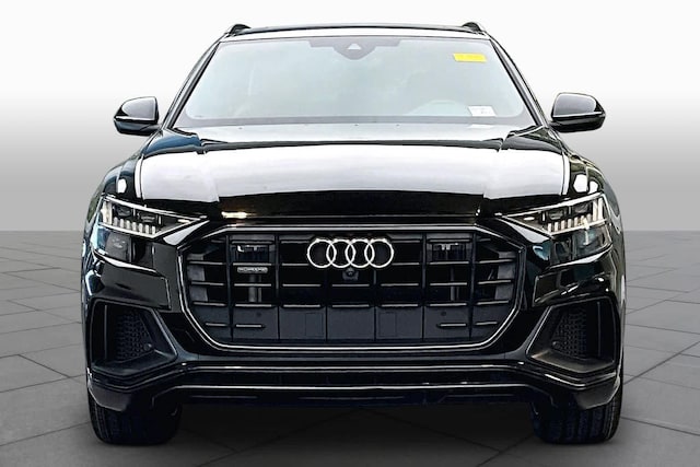 2023 Audi Q8