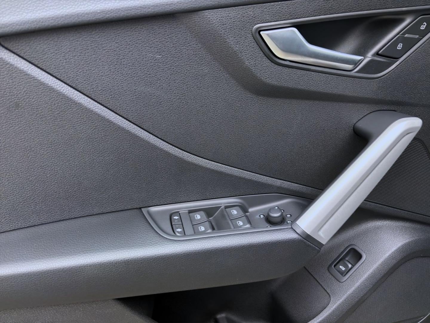 Bild über Audi Q2 30 TDI Schaltgetriebe - für weitere Informationen kontaktieren Sie den Audi Partner