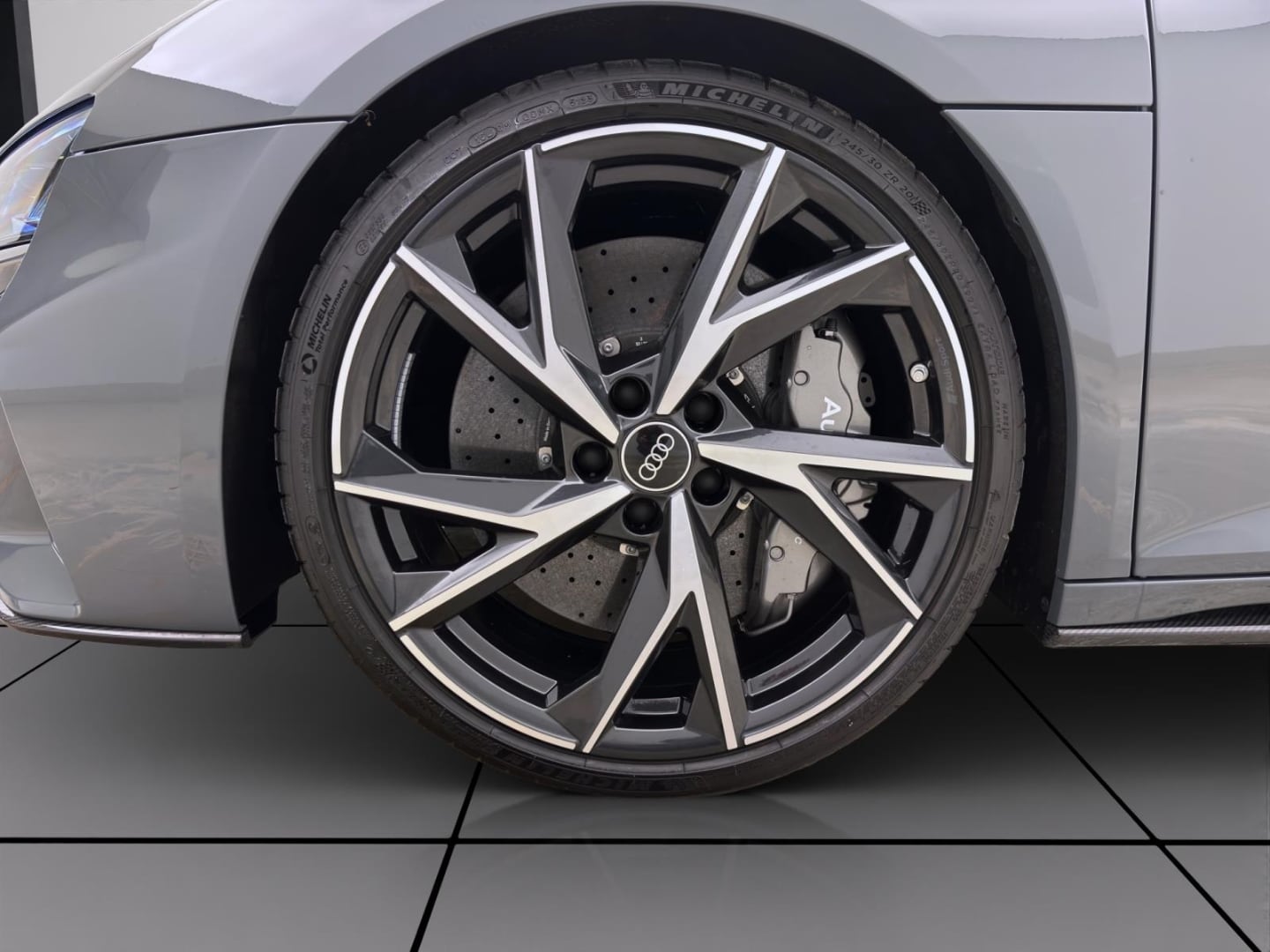 Image about Audi R8 Spyder FSI quattro S tronic