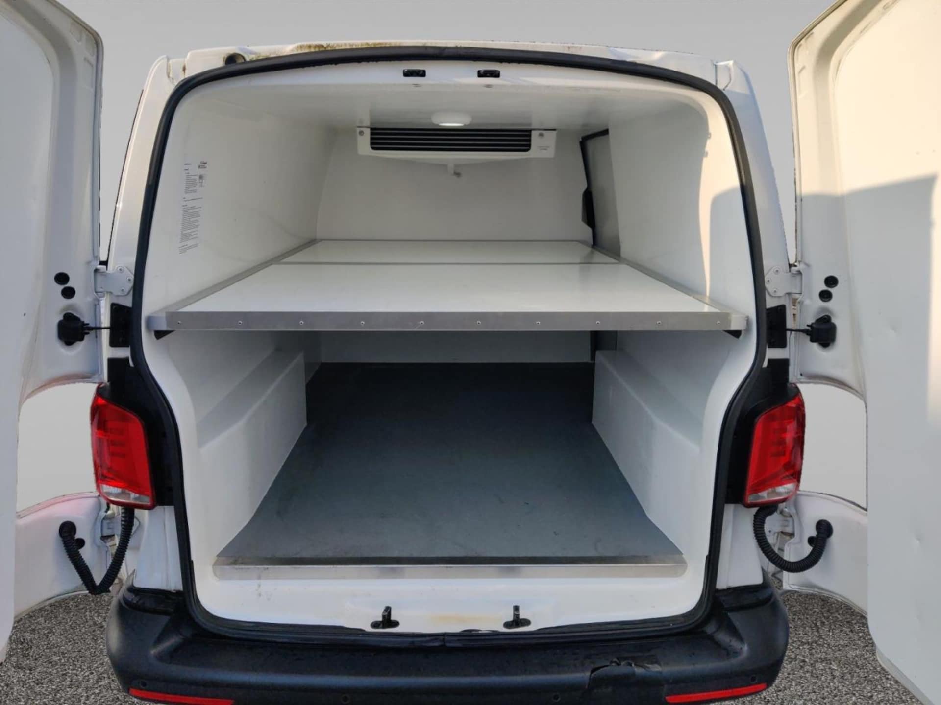 Volkswagen T6.1 Transporter Kasten kurzer Radstand