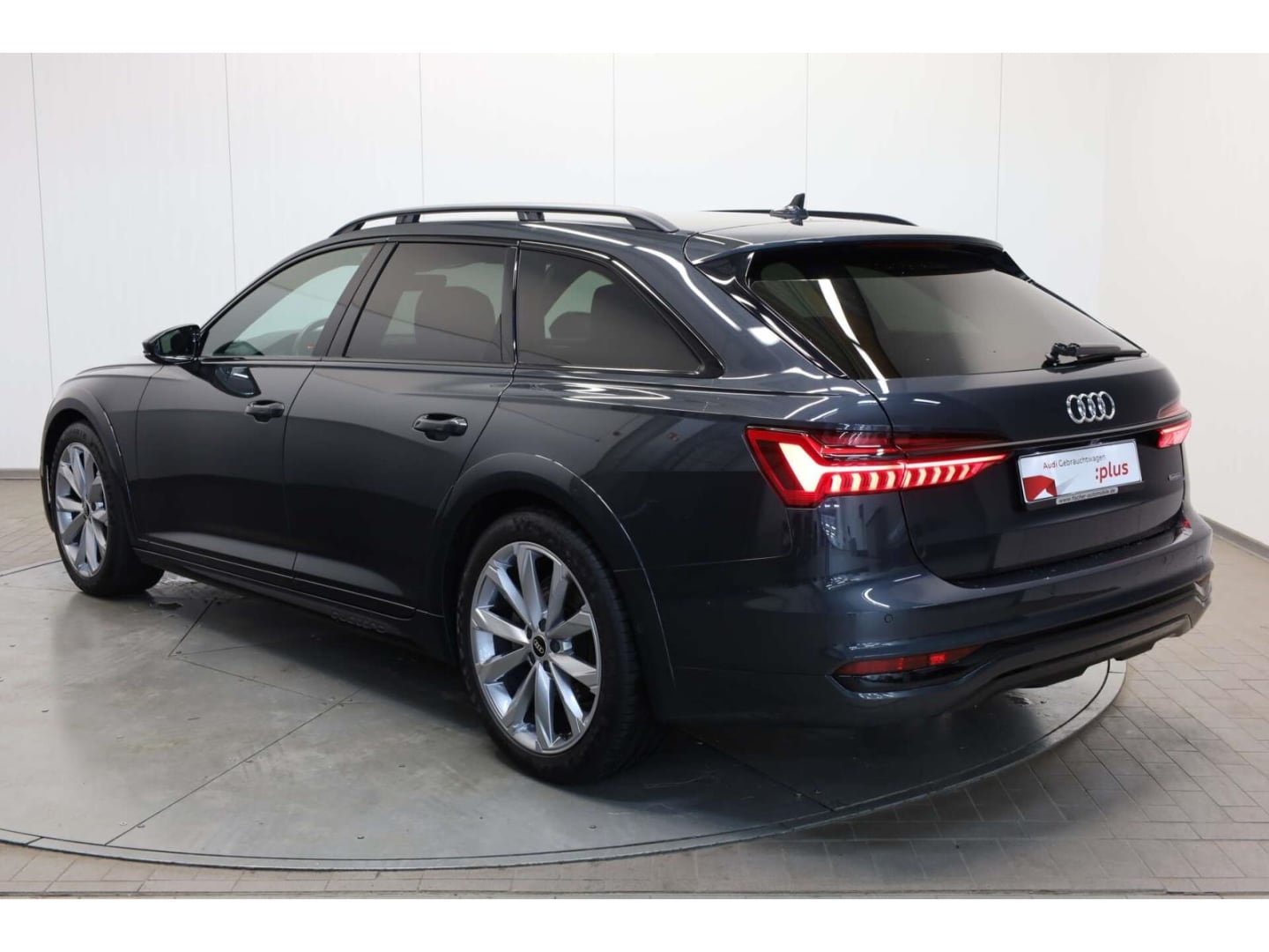 Bild über Audi A6 allroad quattro 40 TDI quattro S tronic - für weitere Informationen kontaktieren Sie den Audi Partner