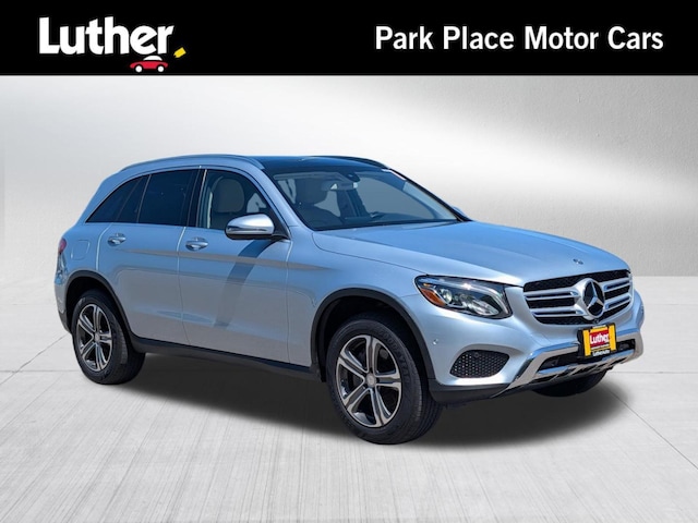 2017 Mercedes-Benz GLC 300