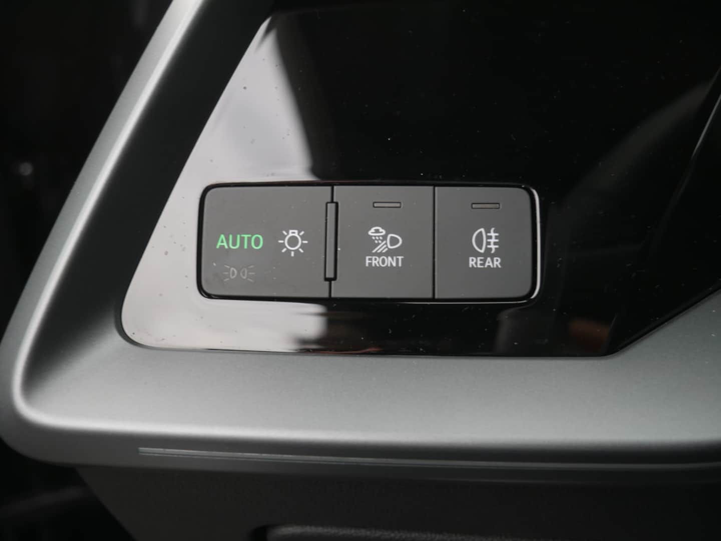 Bild über Audi S3 Sportback TFSI quattro S tronic - für weitere Informationen kontaktieren Sie den Audi Partner
