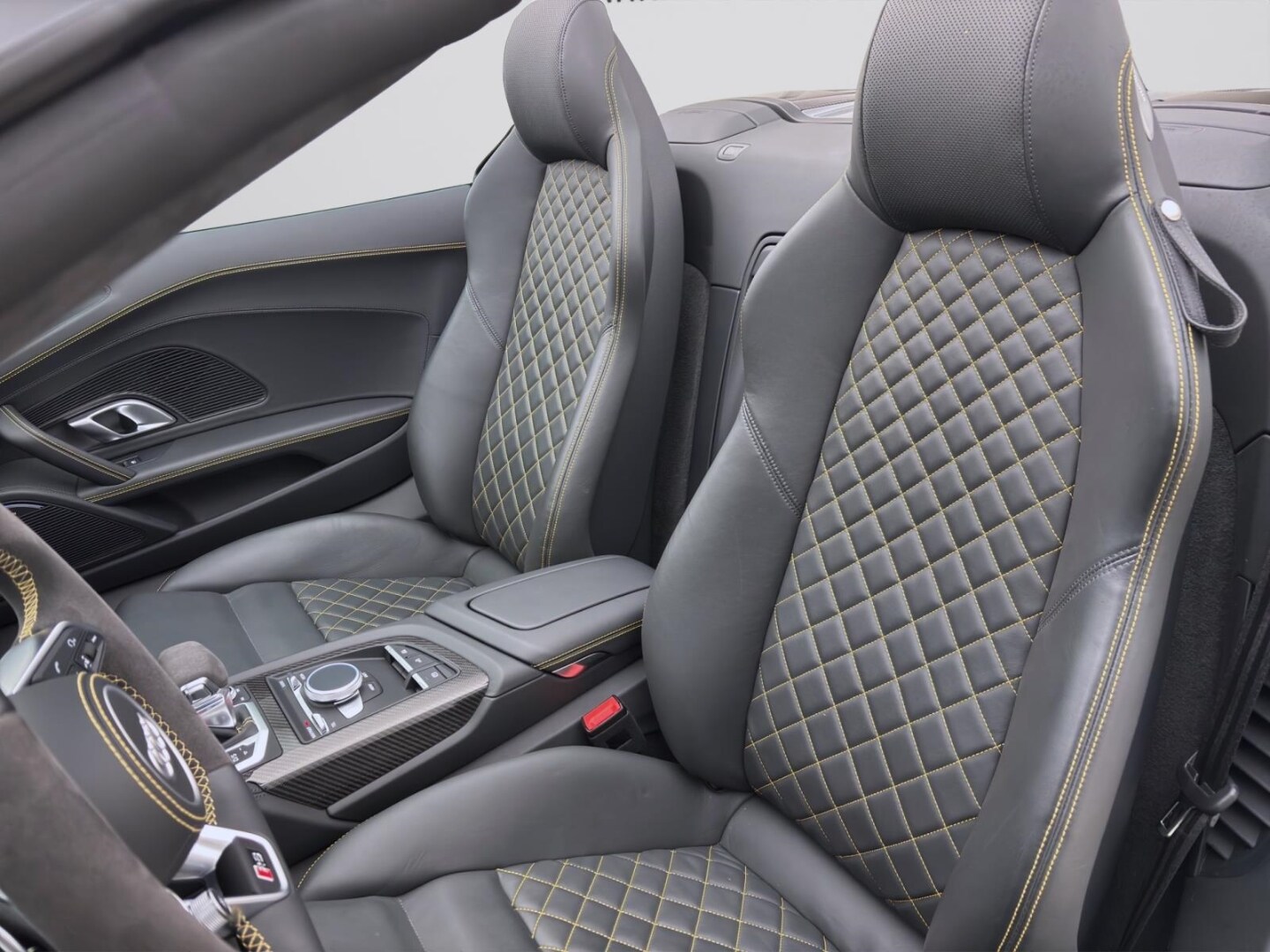 Audi R8 Spyder V10 performance quattro