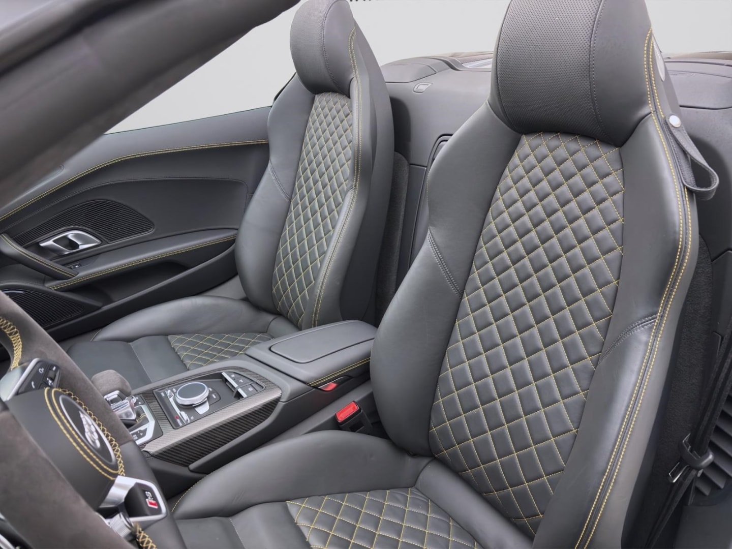 Image about Audi R8 Spyder FSI quattro S tronic