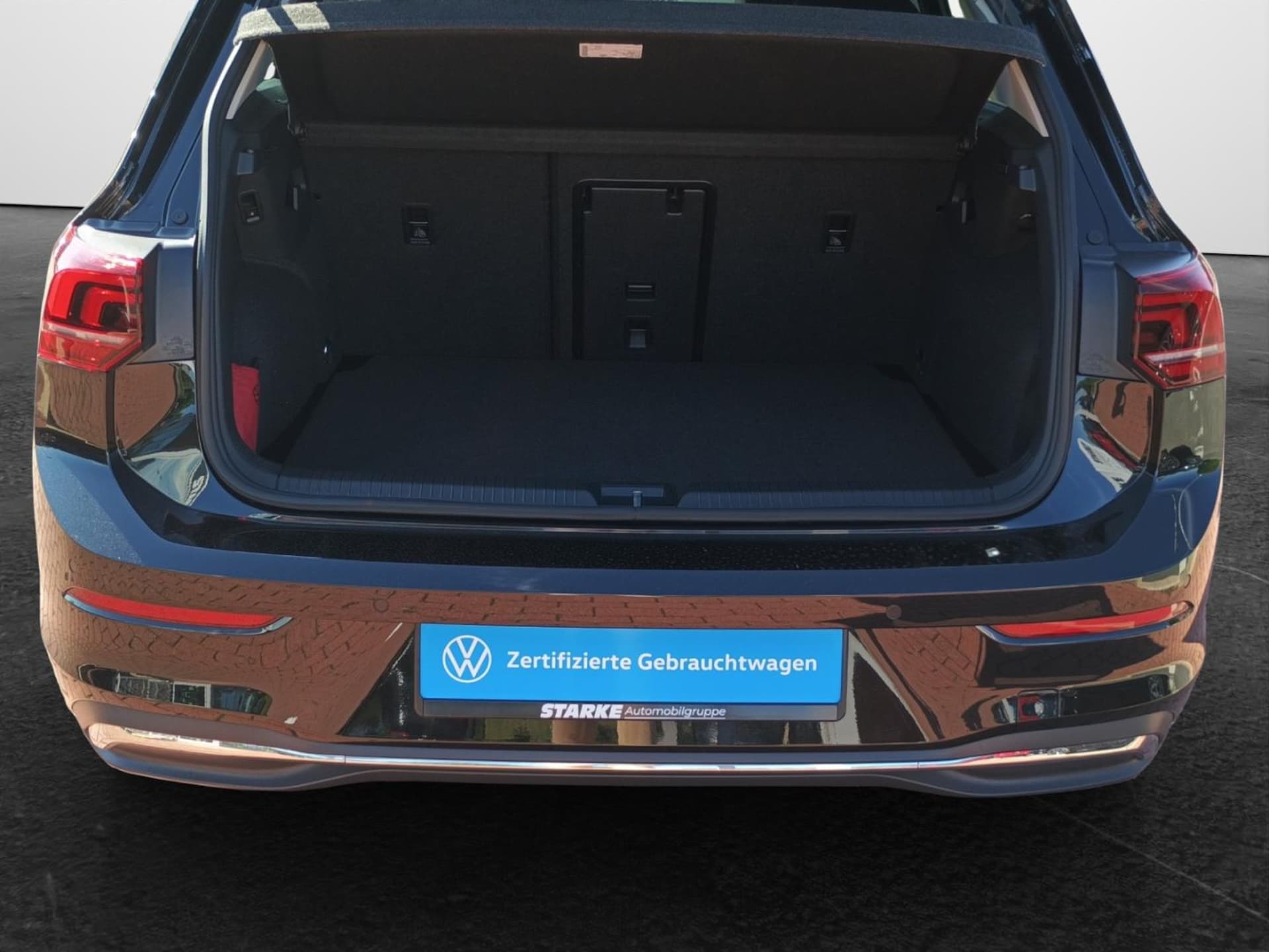 Volkswagen Golf Life