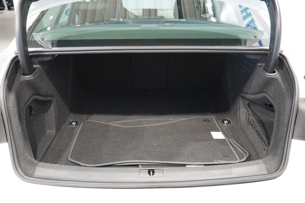 Image about Audi A4 Sedan A4 Sedan 2.0 TDI quattro Proline Sport 190 hk S tronic