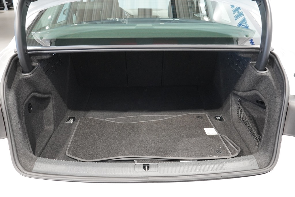 Image about Audi A4 Sedan A4 Sedan 2.0 TDI quattro Proline Sport 190 hk S tronic