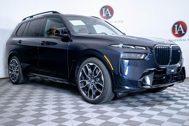 2024 BMW X7