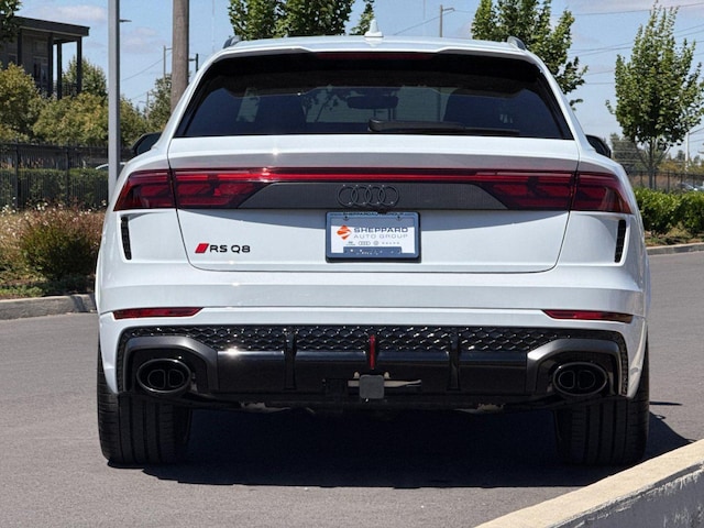 2026 Audi RS Q8 SUV performance