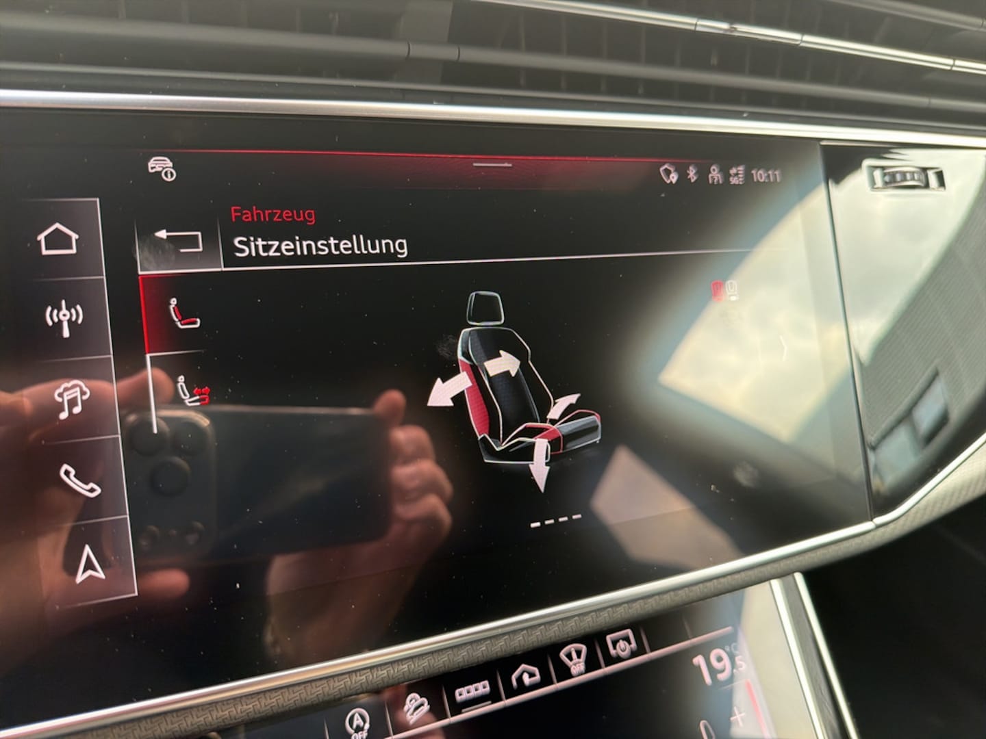 Bild über Audi RS Q8 SUV TFSI quattro 441 kW tiptronic - für weitere Informationen kontaktieren Sie den Audi Partner