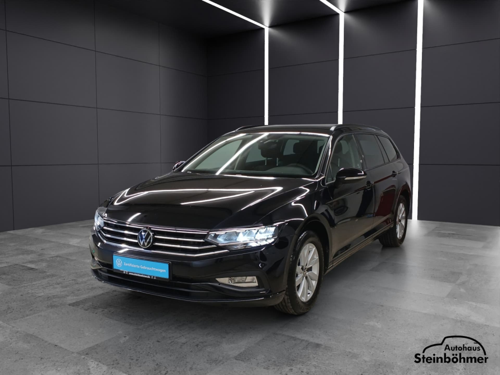 Volkswagen Passat Variant Basis-Modell